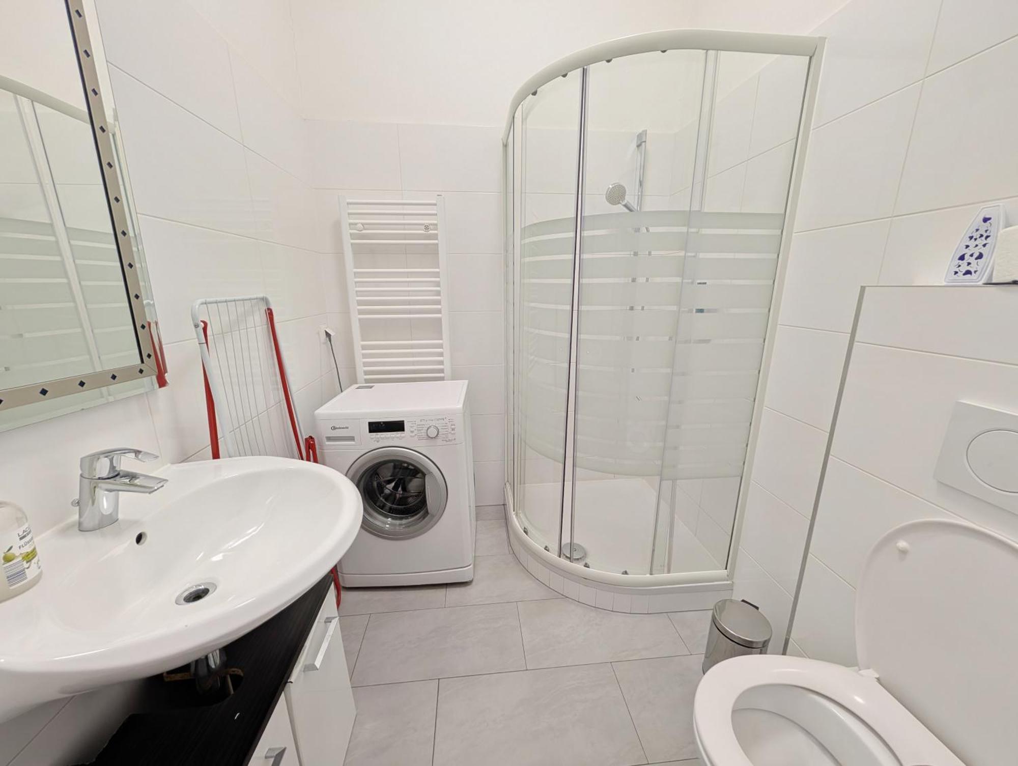 Apartment Charming At Maerzstrasse Close To Attractions Mz Vienna