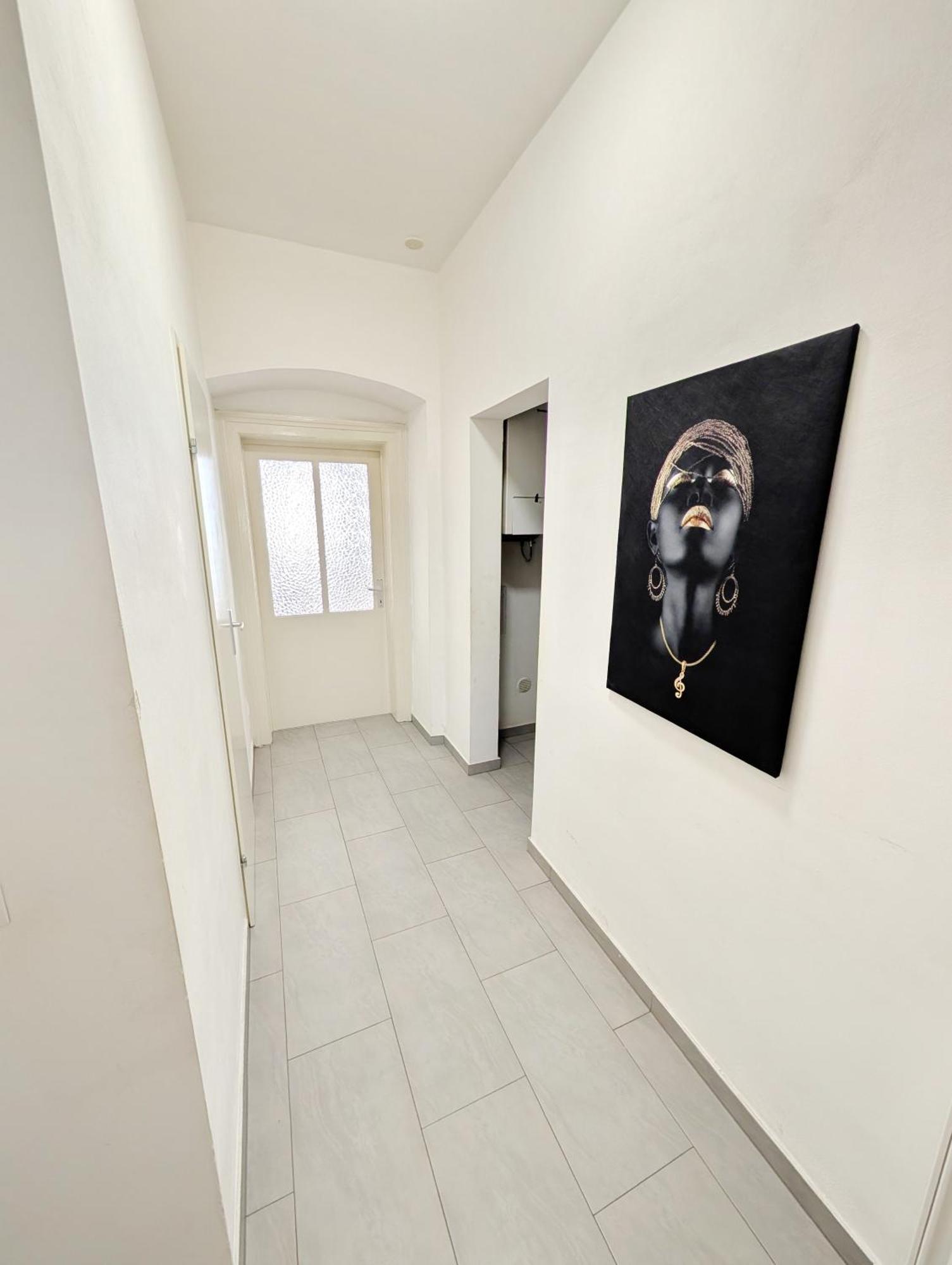 Apartment Charming At Maerzstrasse Close To Attractions Mz