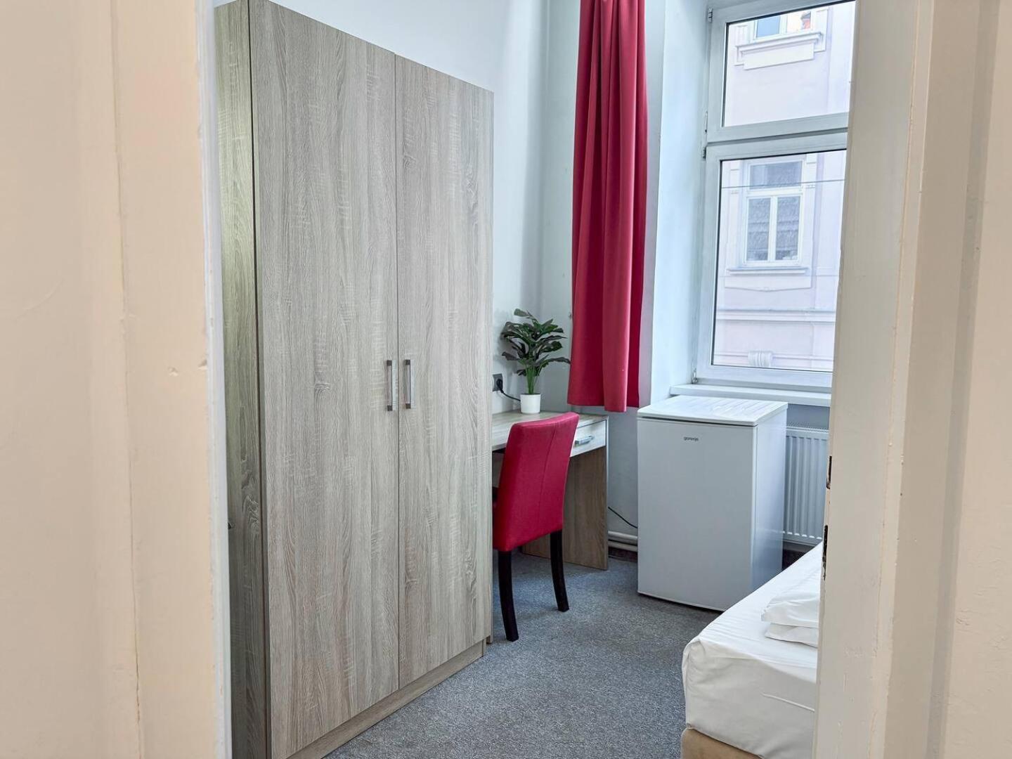 Apartment 4 Mins To Metro I Wifi I 15 Mins To Inner Vienna