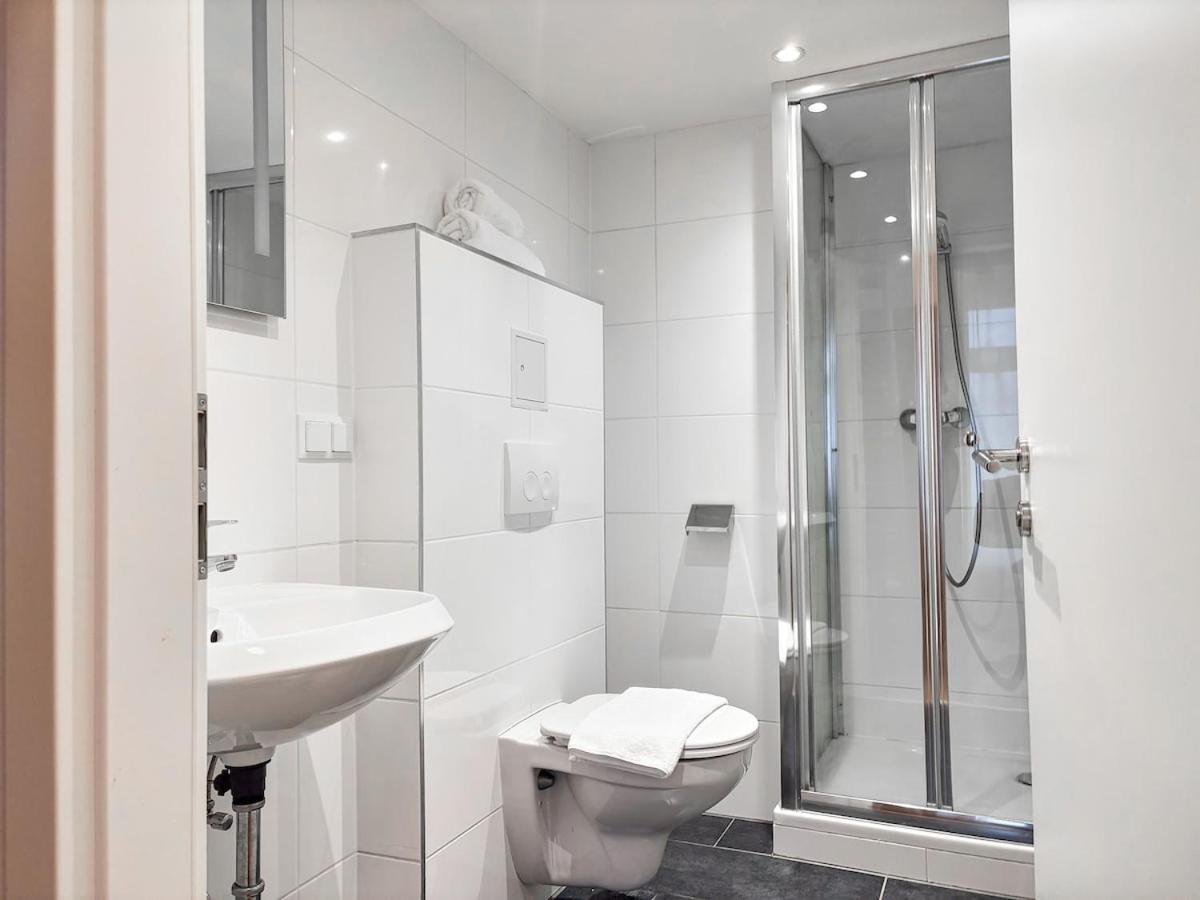 Apartment 4 Mins To Metro I Wifi I 15 Mins To Inner Vienna