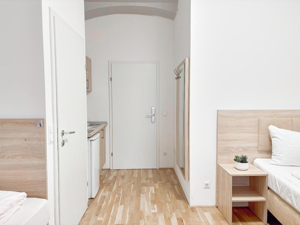 Apartment 4 Mins To Metro I Wifi I 15 Mins To Inner *
