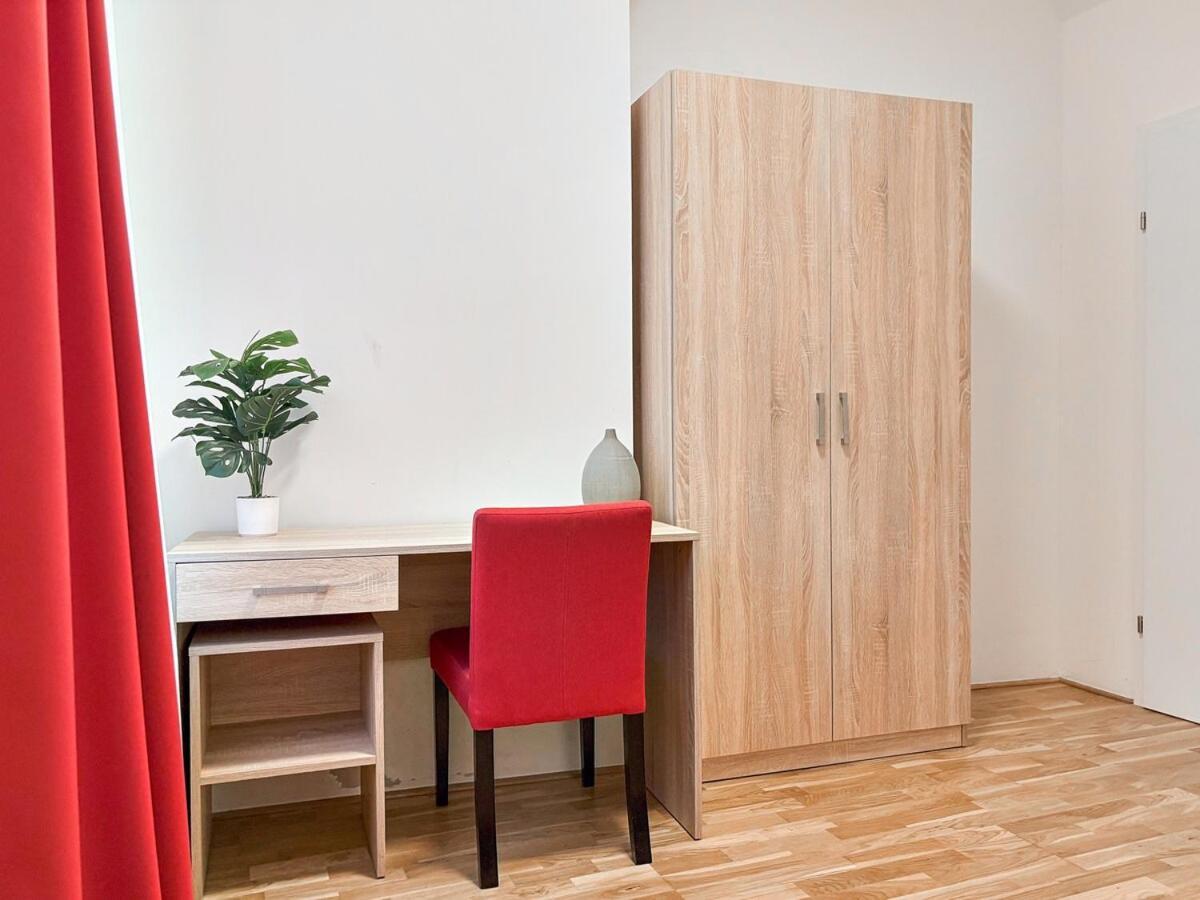 Apartment 4 Mins To Metro I Wifi I 15 Mins To Inner *