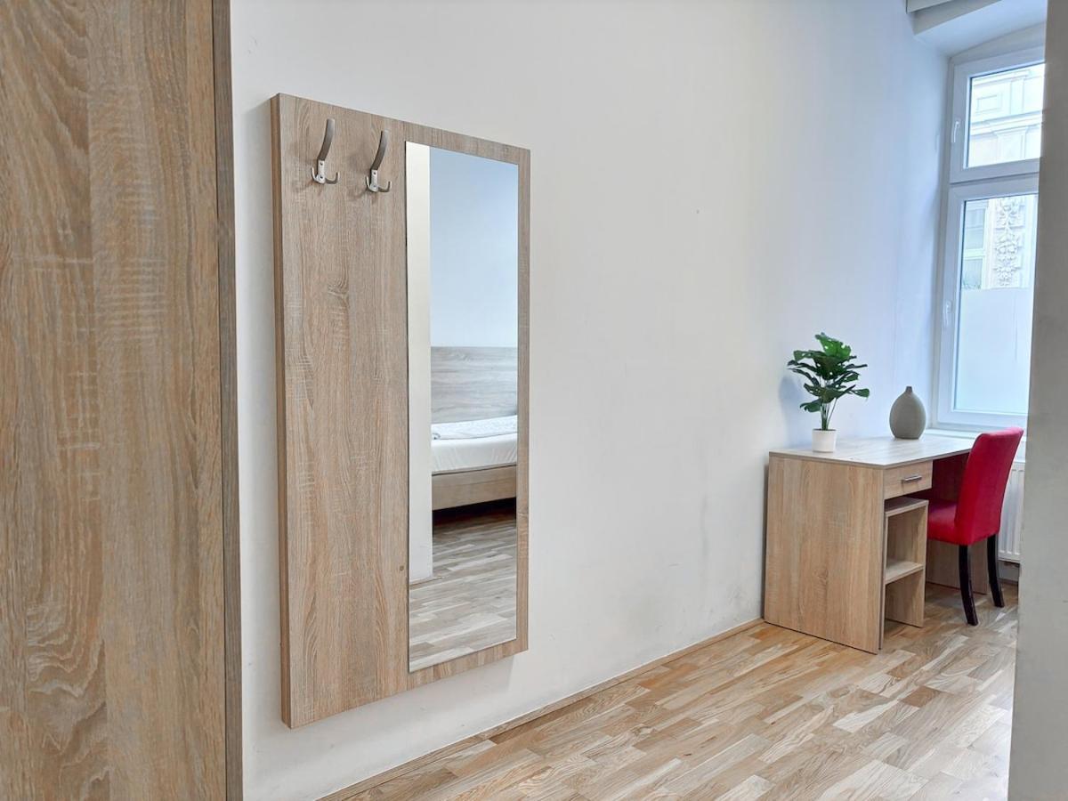 Apartment 4 Mins To Metro I Wifi I 15 Mins To Inner