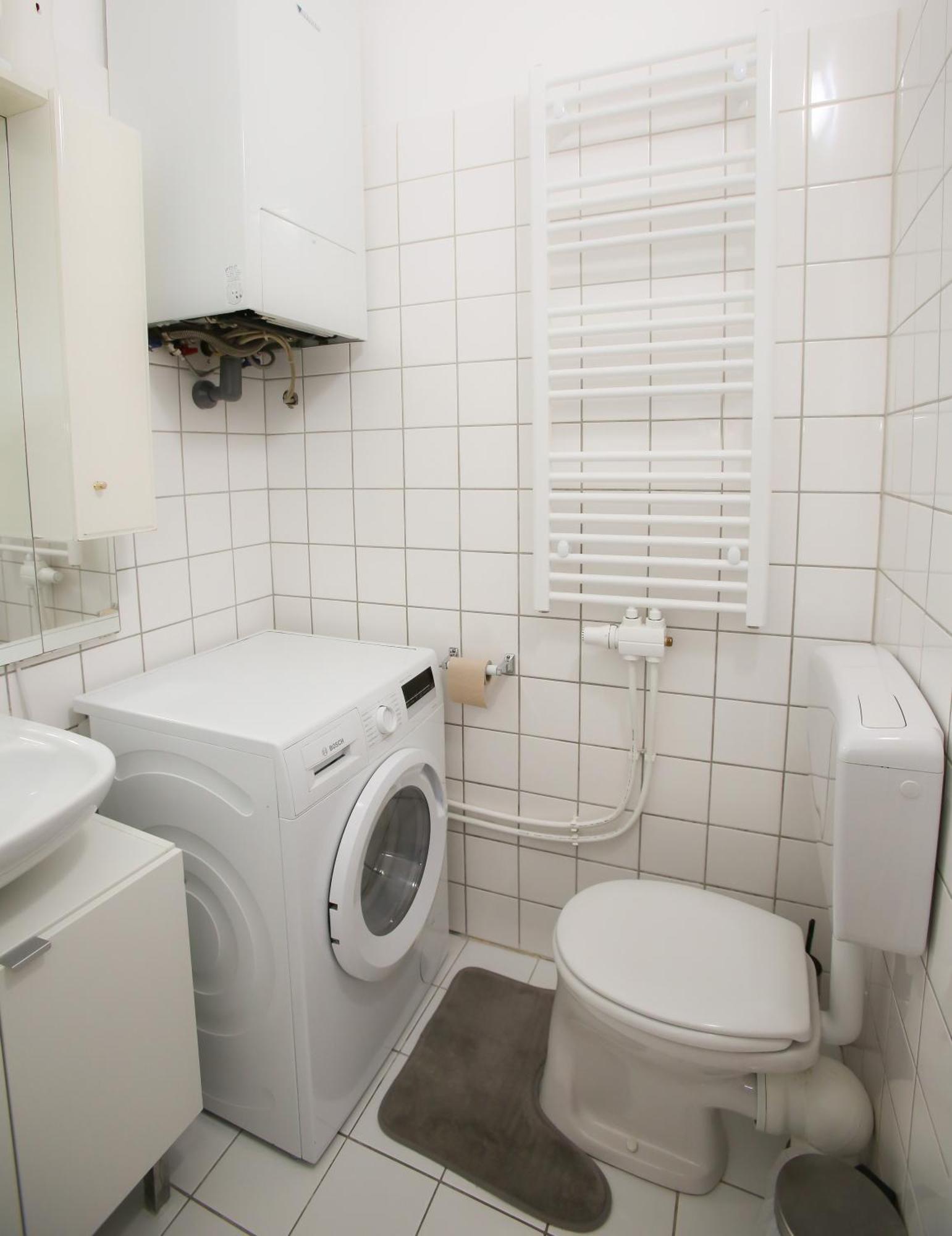 Downtown Bliss Modern Retreat With Free Parking And Fast Internet 600 Mbits Wien