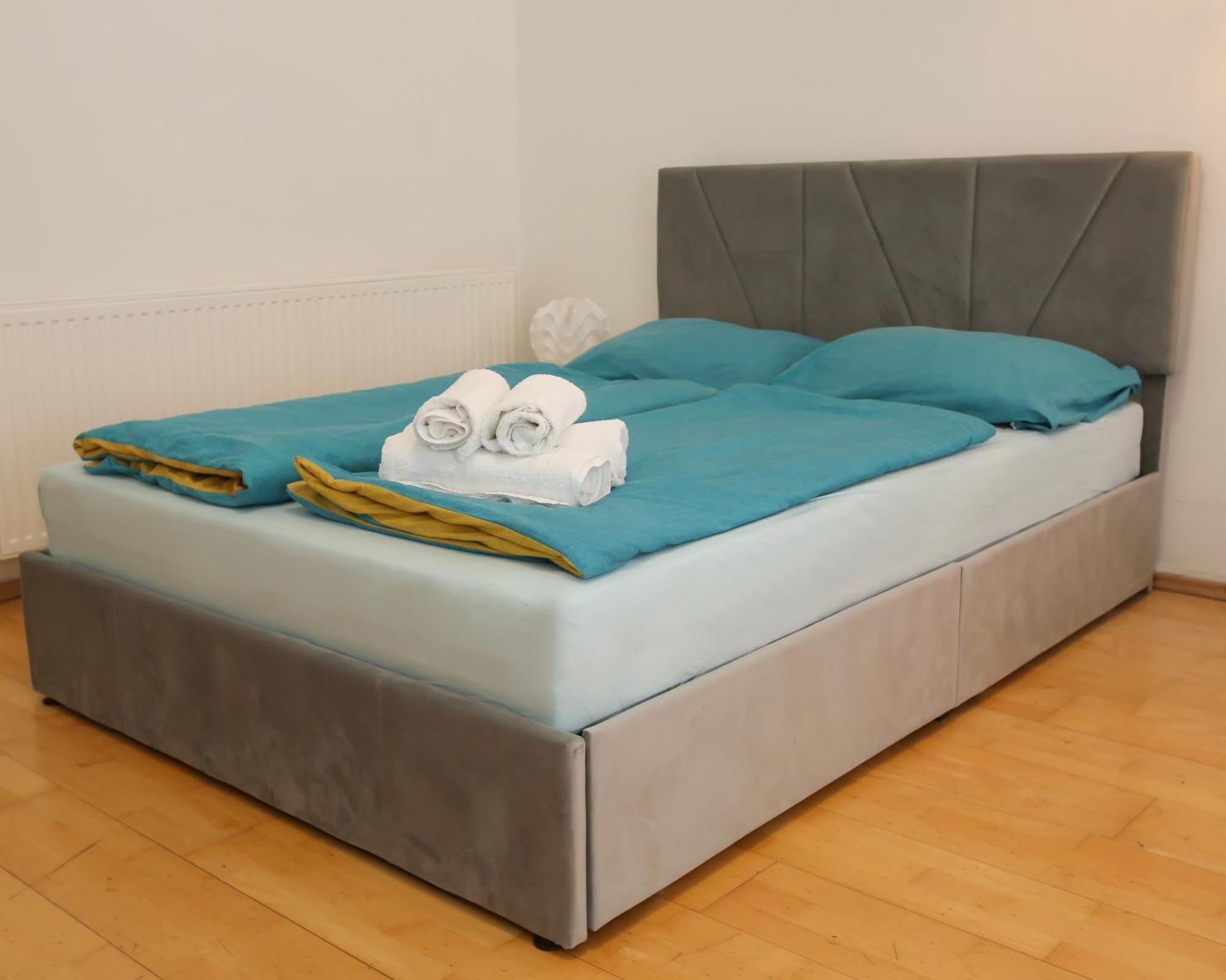 Apartment Downtown Bliss Modern Retreat With Free Parking And Fast Internet 600 Mbits