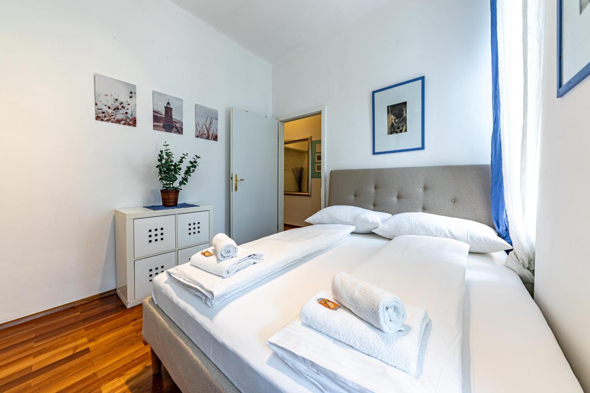 Apartment Opal Dream - Stylish Living With Good Connections By Jr