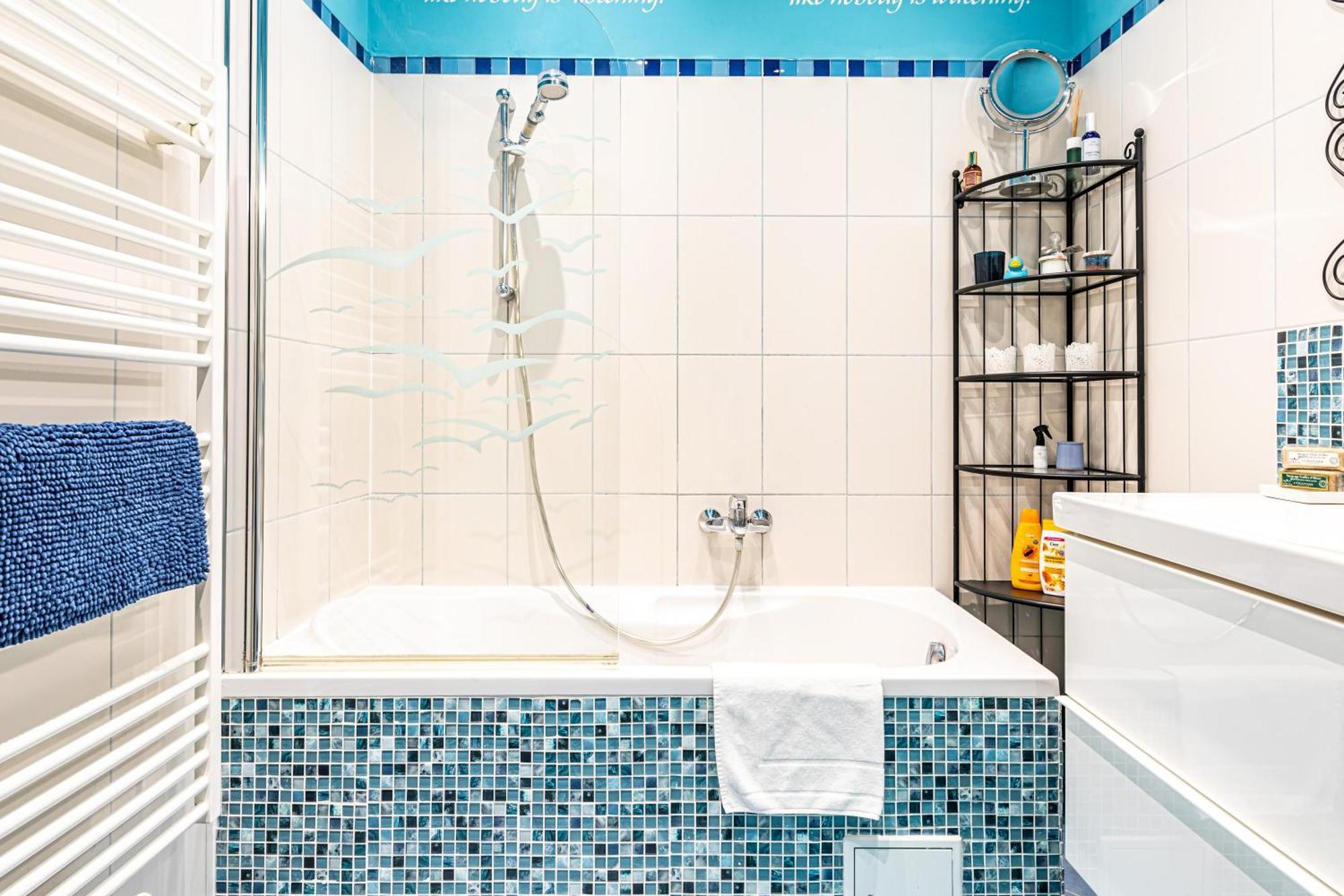 Opal Dream - Stylish Living With Good Connections By Jr Apartment