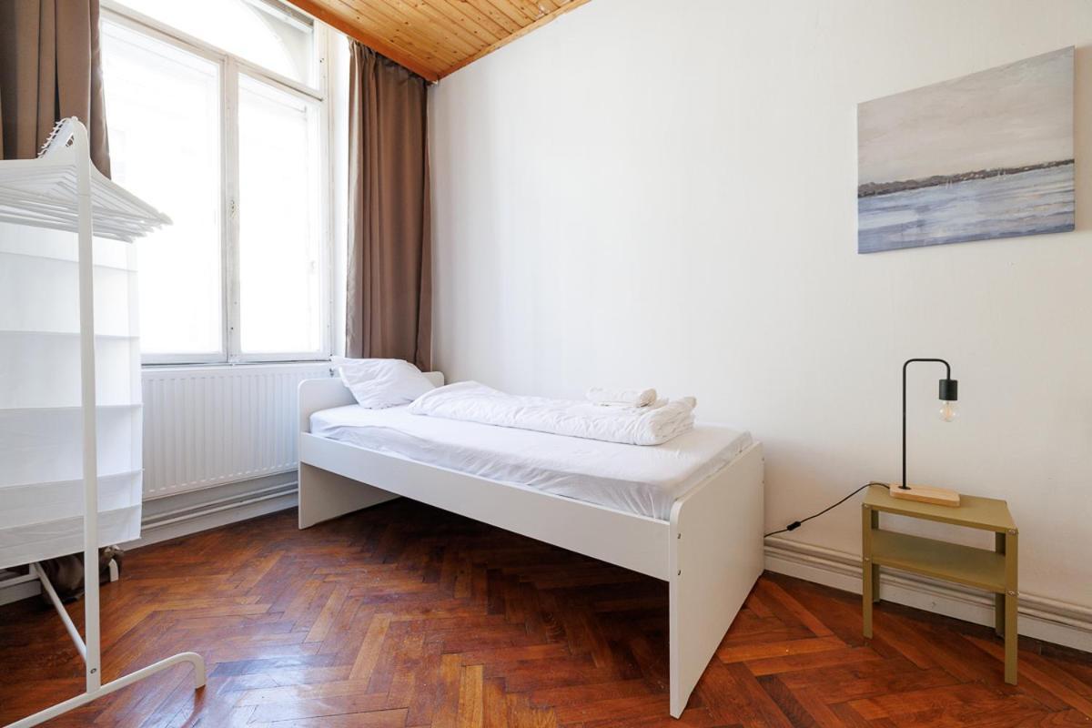 Mit 9 Schlafplaetze #2 Viena