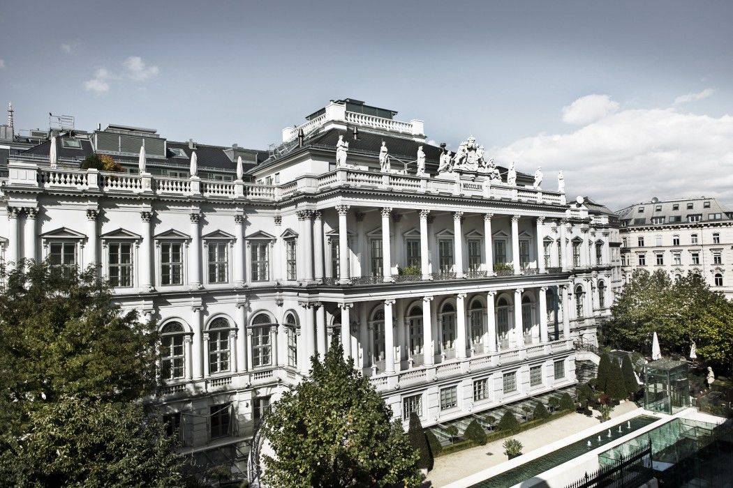 Palais Coburg Hotel 5*
