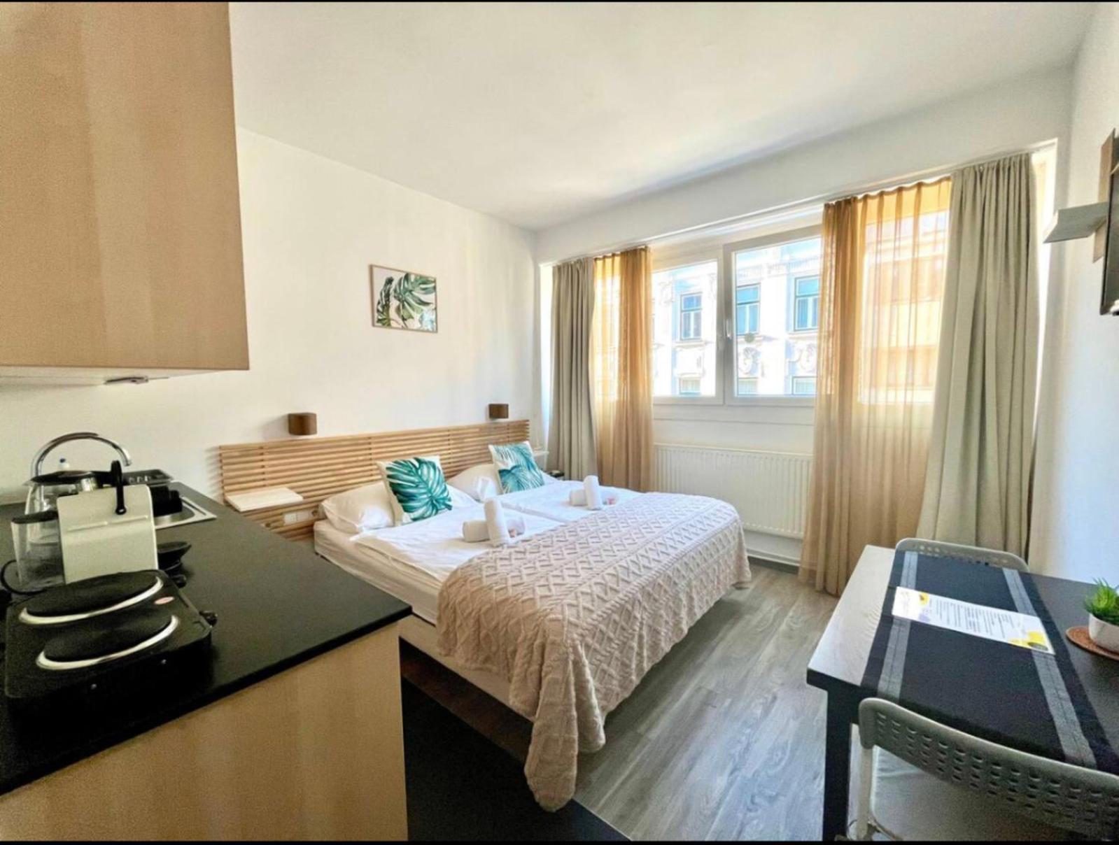 4youhomes - Cosy & In Station District Vienna