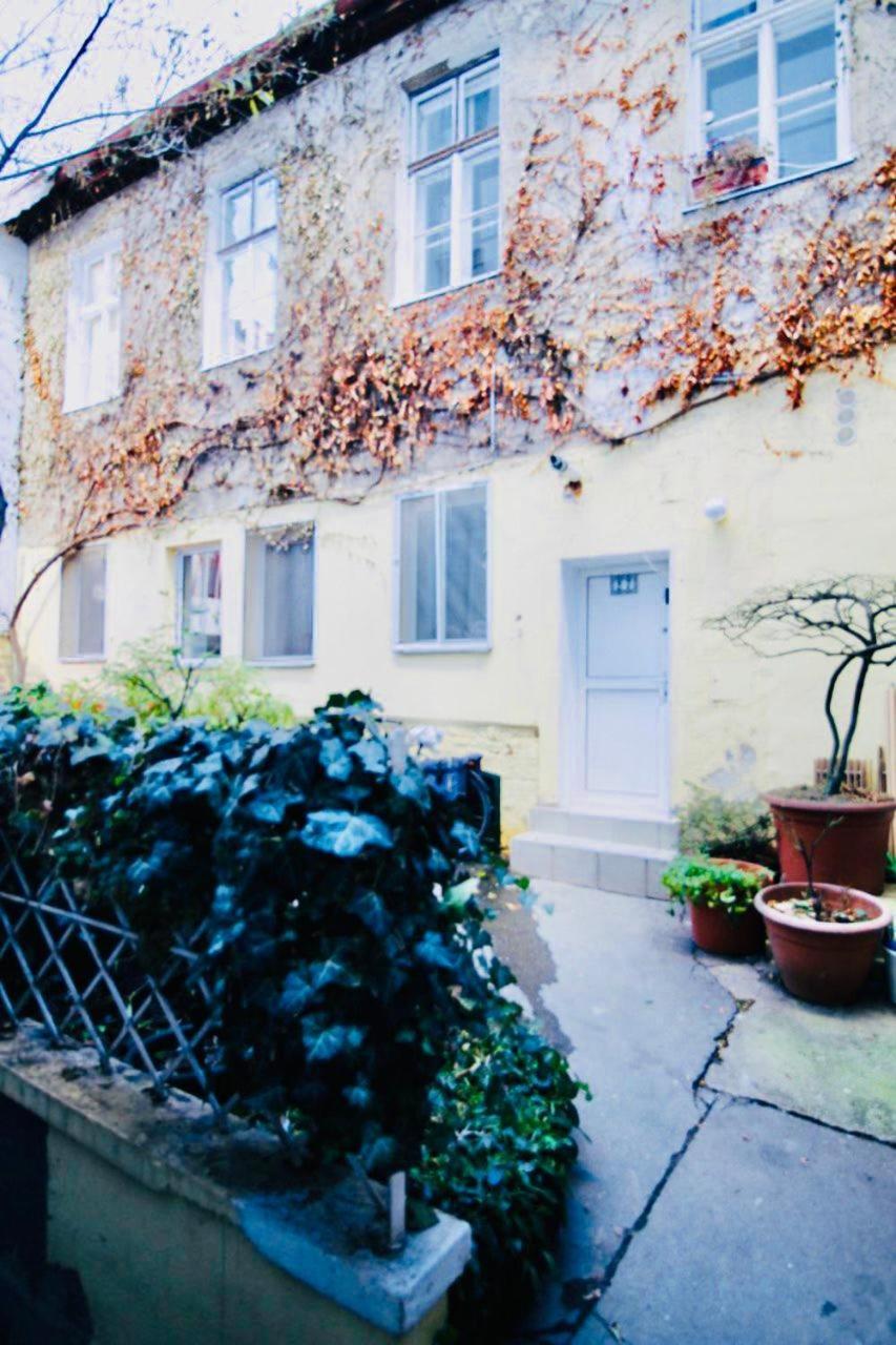 Spacious 2br 1lr 10 Min To St Stephen