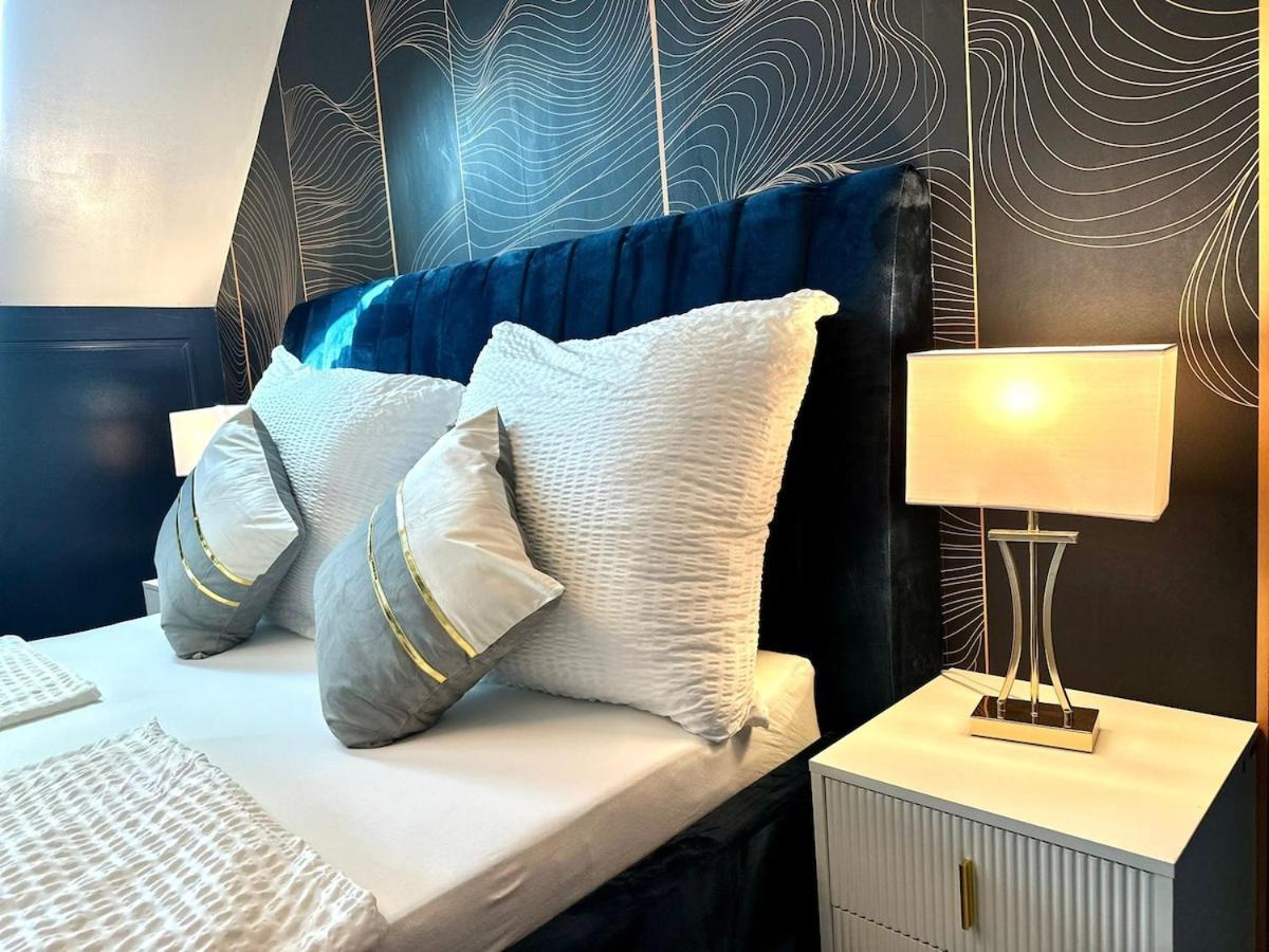 Augarten Apartments I 5 Minutes To Metro, Bus And Train I Wifi I Very Central Apartment