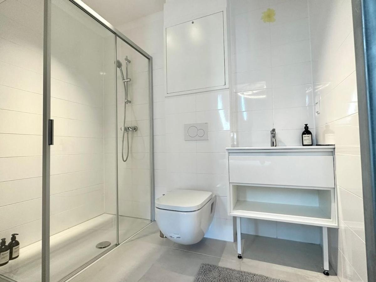 Apartment Close To Augarten I 5 Minutes To Metro, Bus And Train I Wifi I Very Vienna
