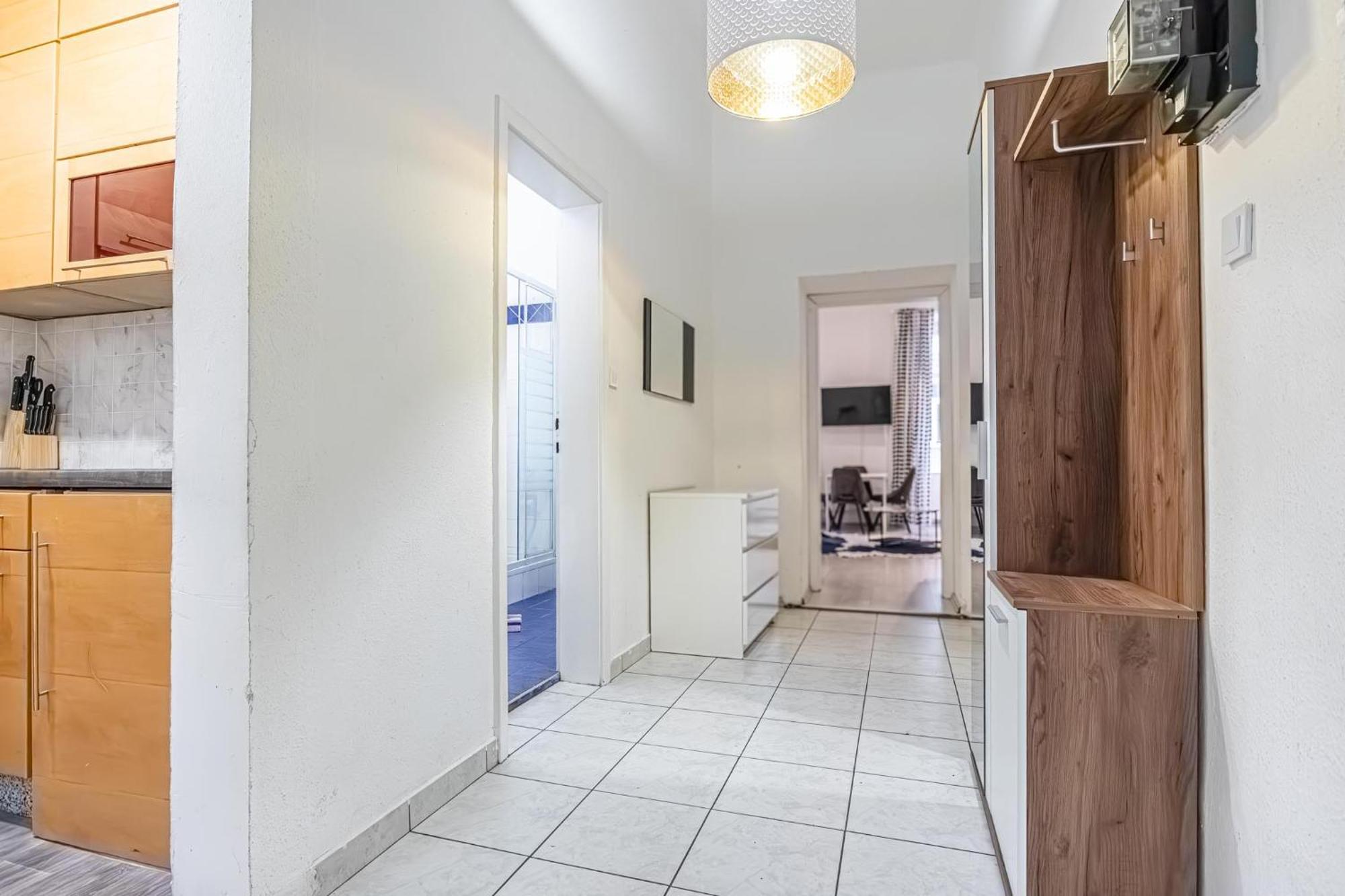 Apartment Comfy 1br In With Great Amenities *