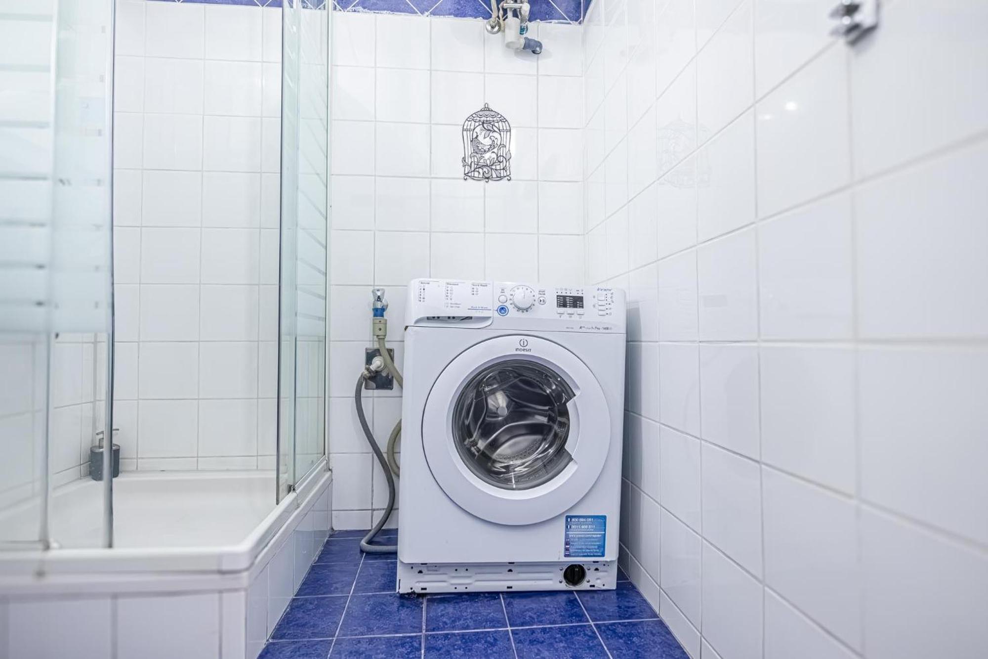 Comfy 1br In With Great Amenities Apartment Vienna