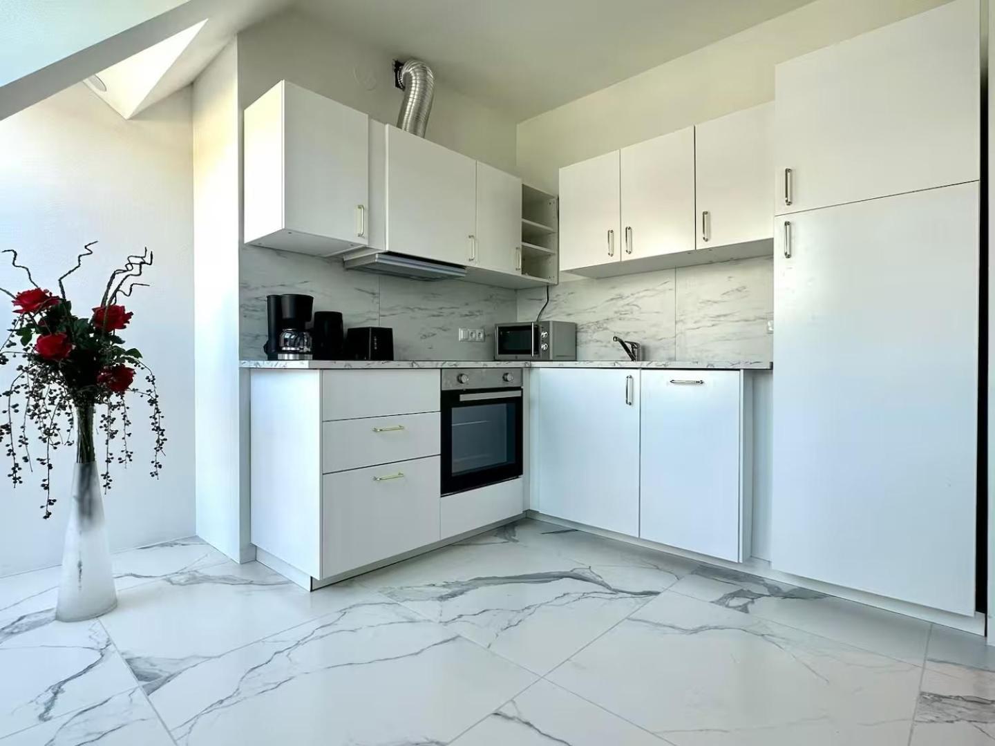 Apartment Augarten Apartments I 5 Minutes To Metro, Bus And Train I Wifi I Very Central