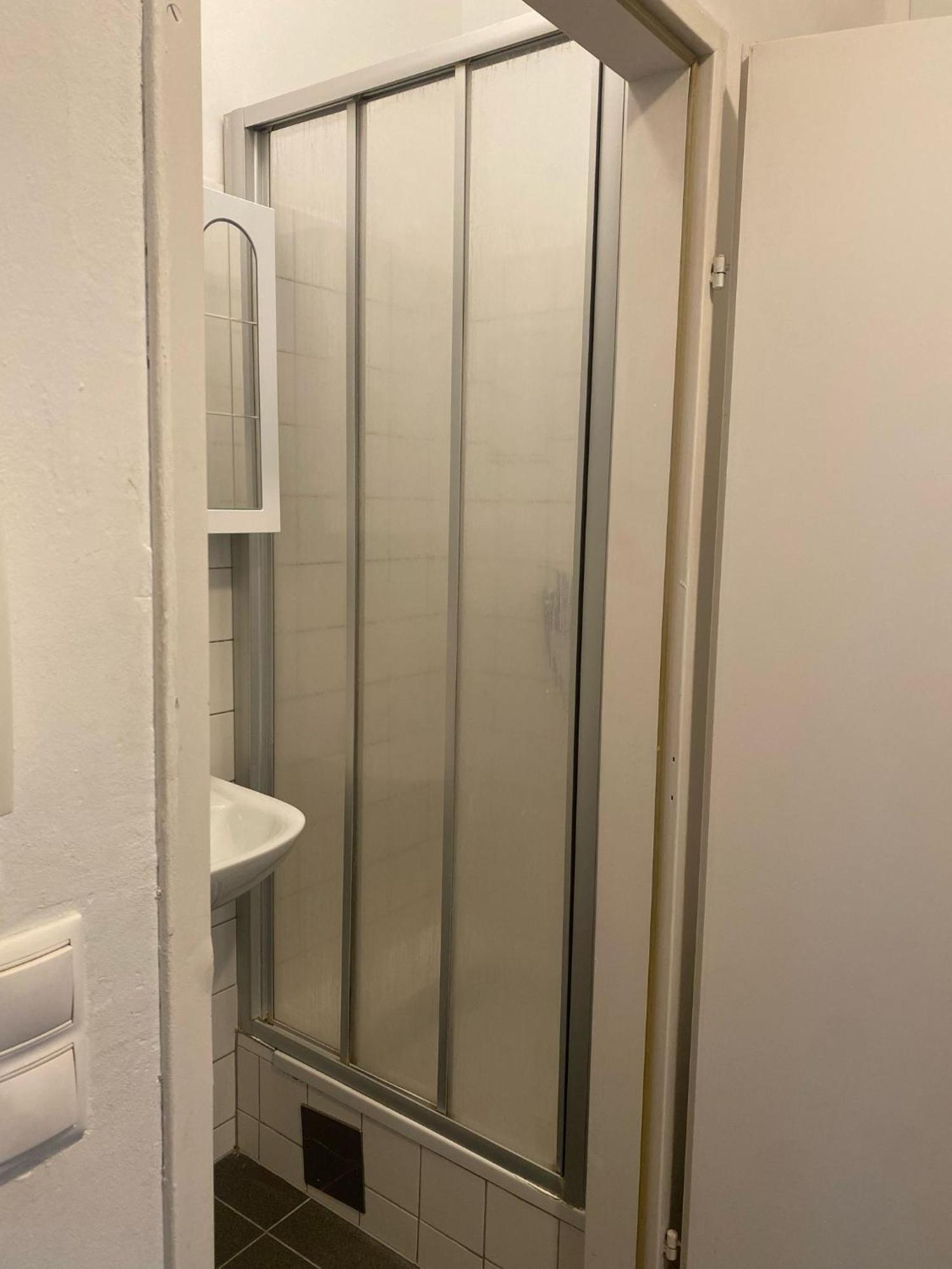 Peaceful 2br 15-min To Ottakring Station * Vienna