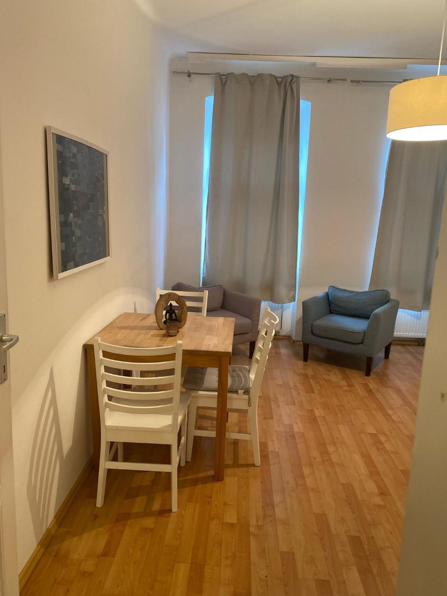 Peaceful 2br 15-min To Ottakring Station Apartment *