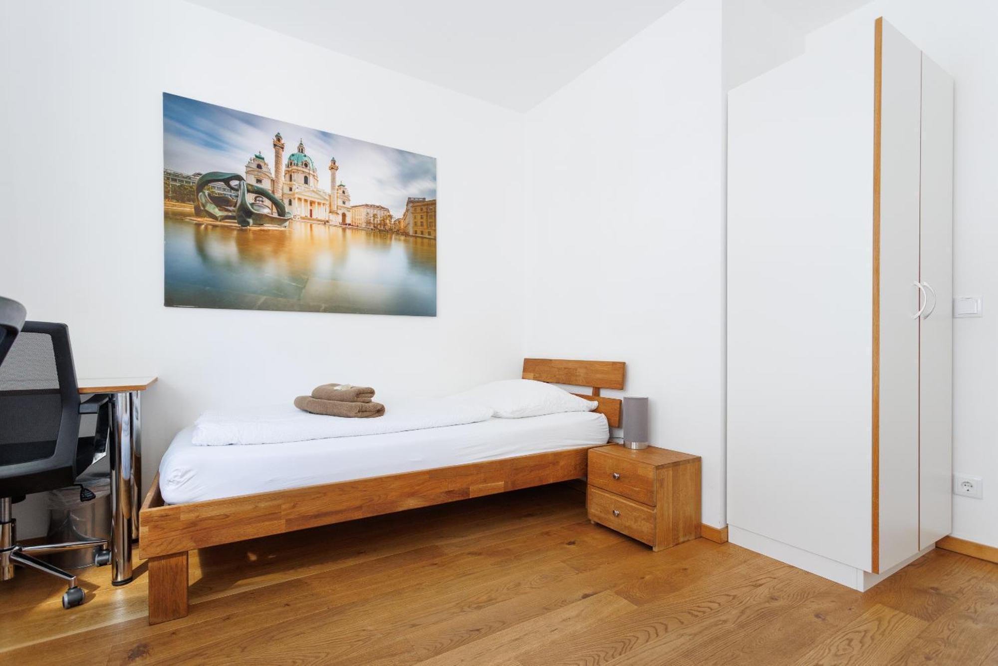 Spacious Group With Balcony Apartamento Viena