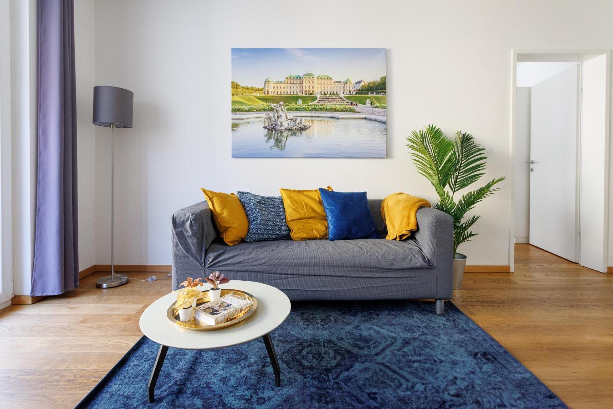 Spacious Group With Balcony Viena