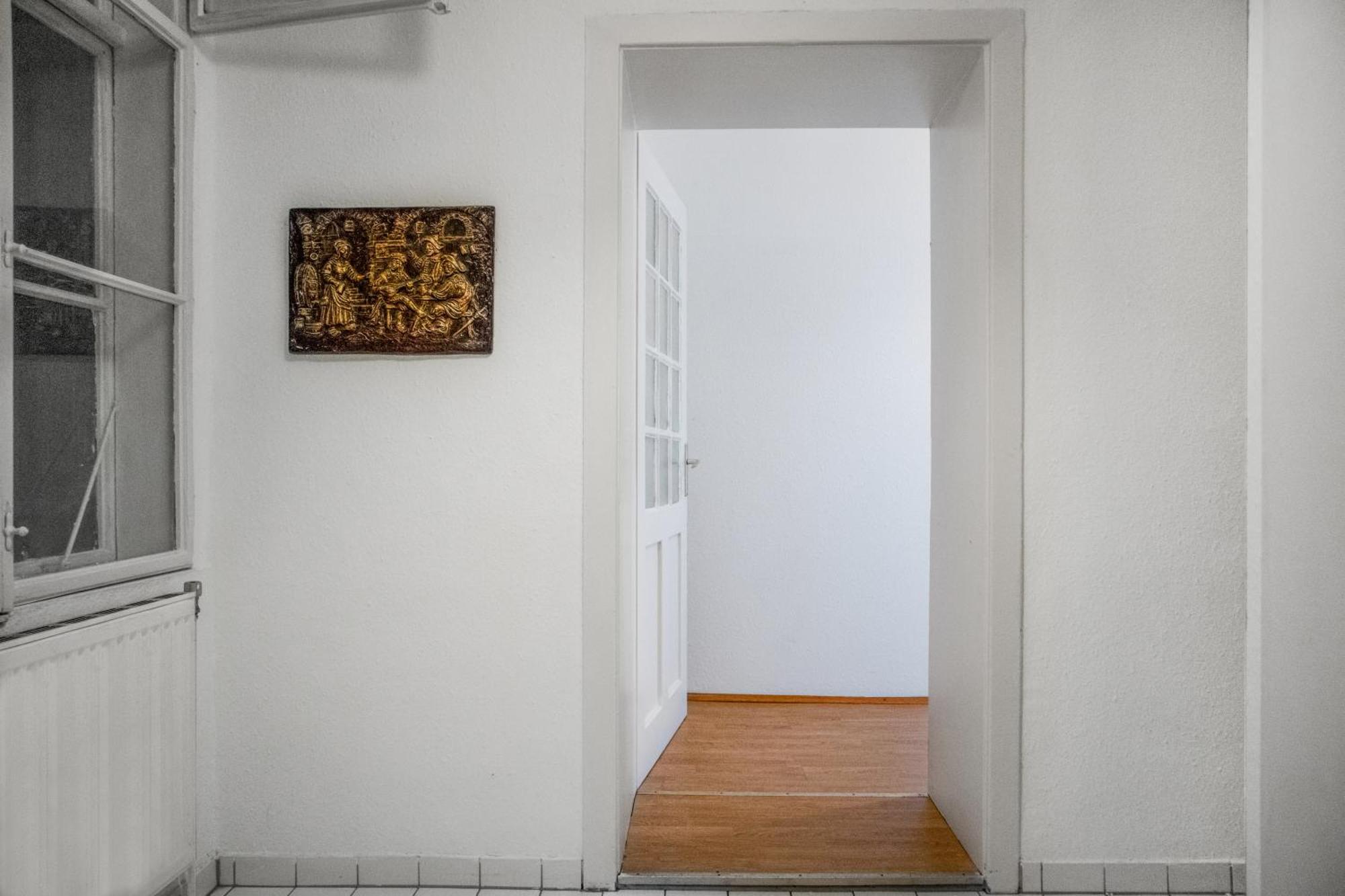 Affordable 2br Next To Rennweg *