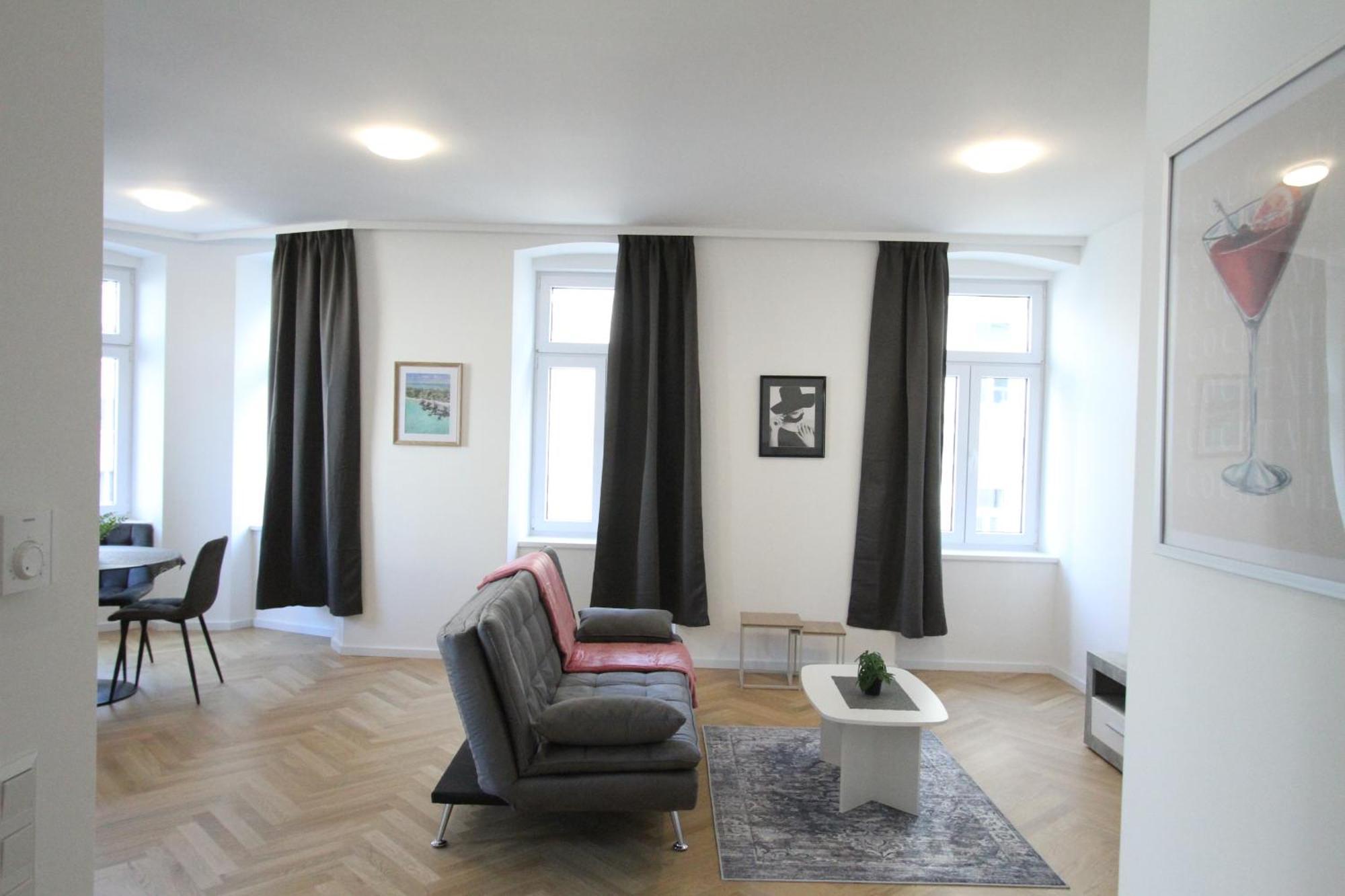 Margot Apartment *