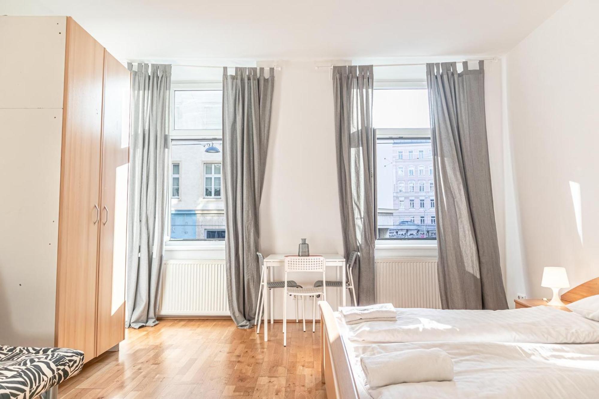 Apartment Comfortable 3br Next To Belvedere, Ideal For Long *