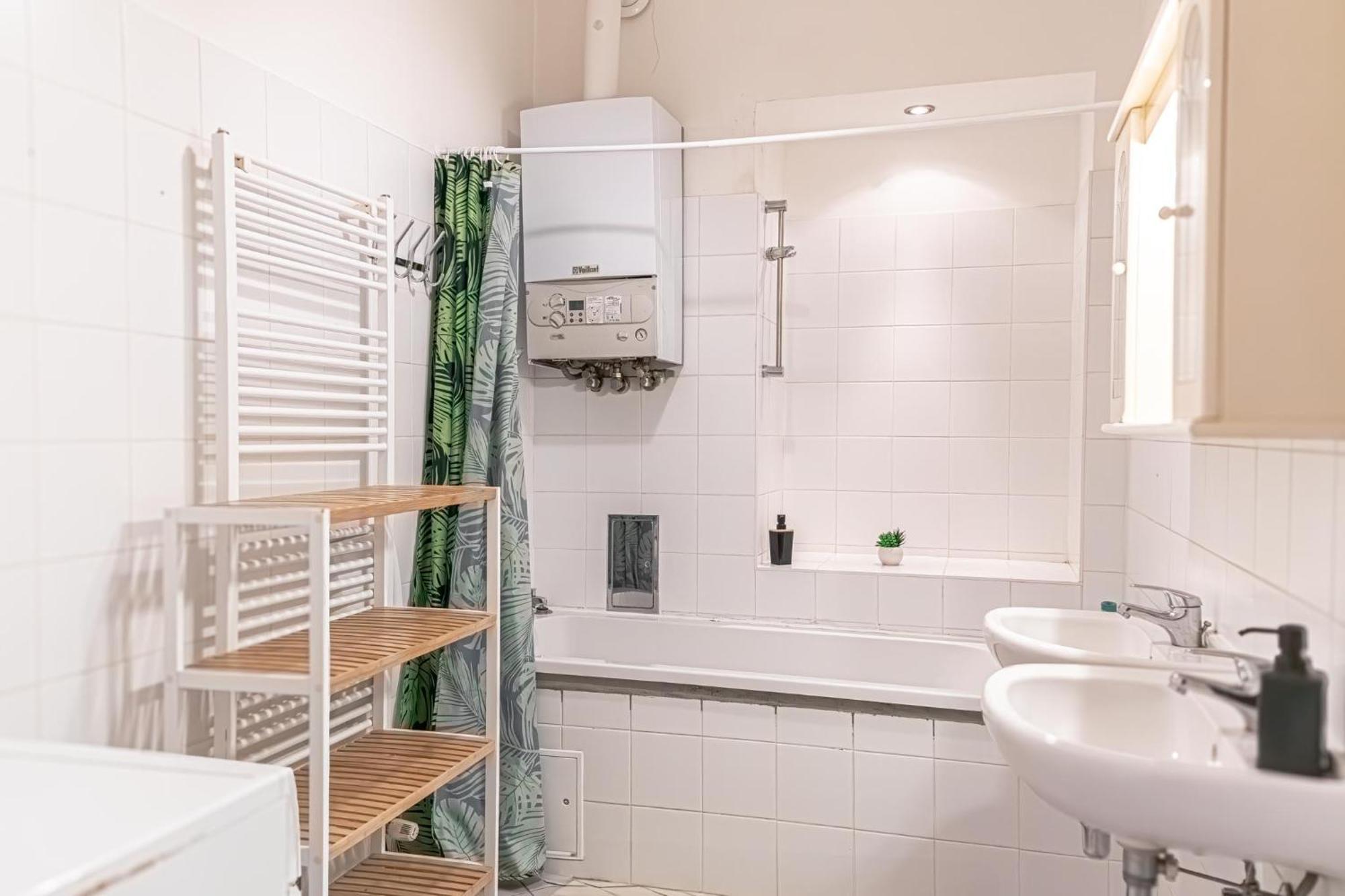 Comfortable 3br Next To Belvedere, Ideal For Long