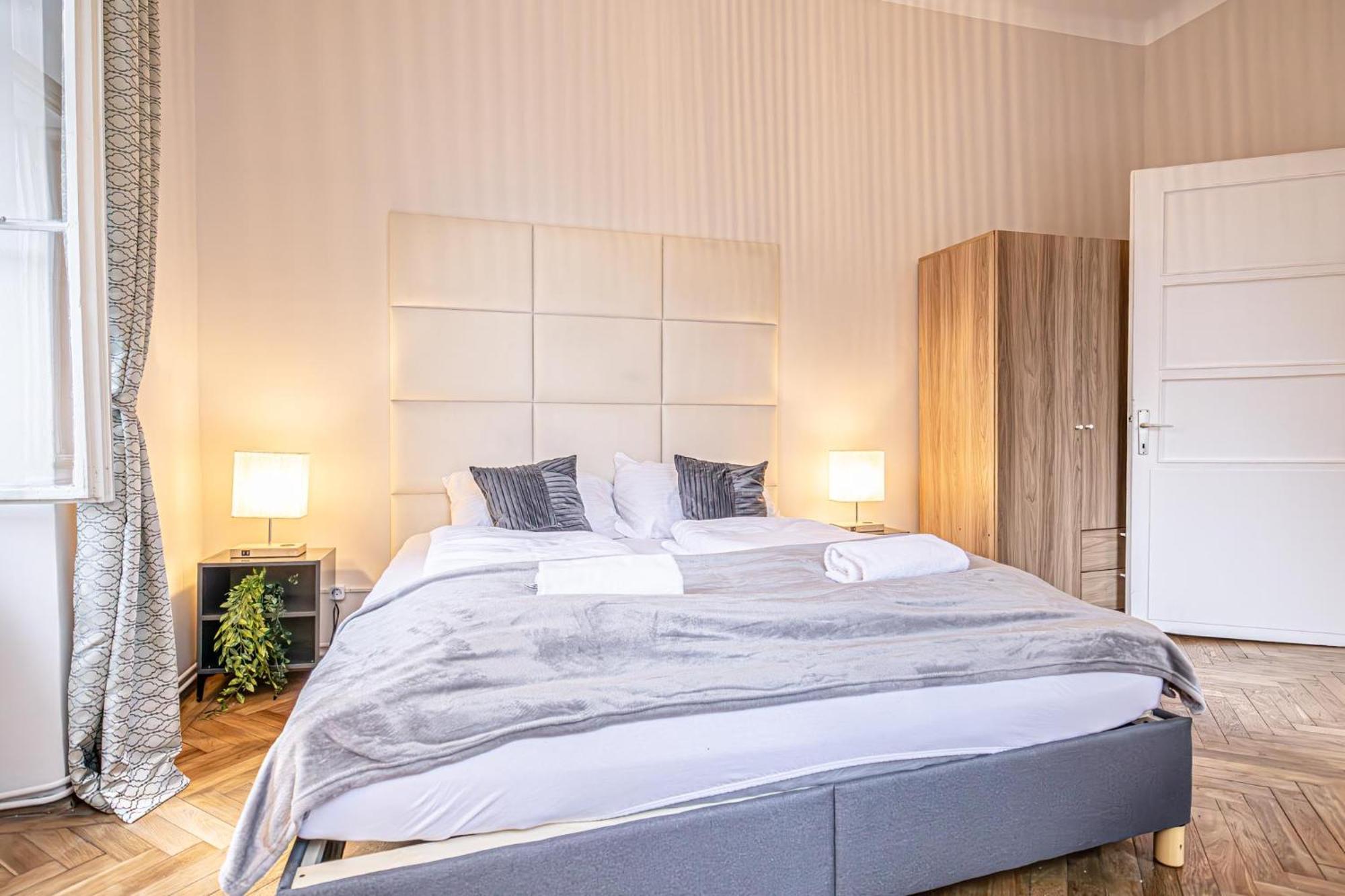 Comfortable 2br & 1lr In * Vienna