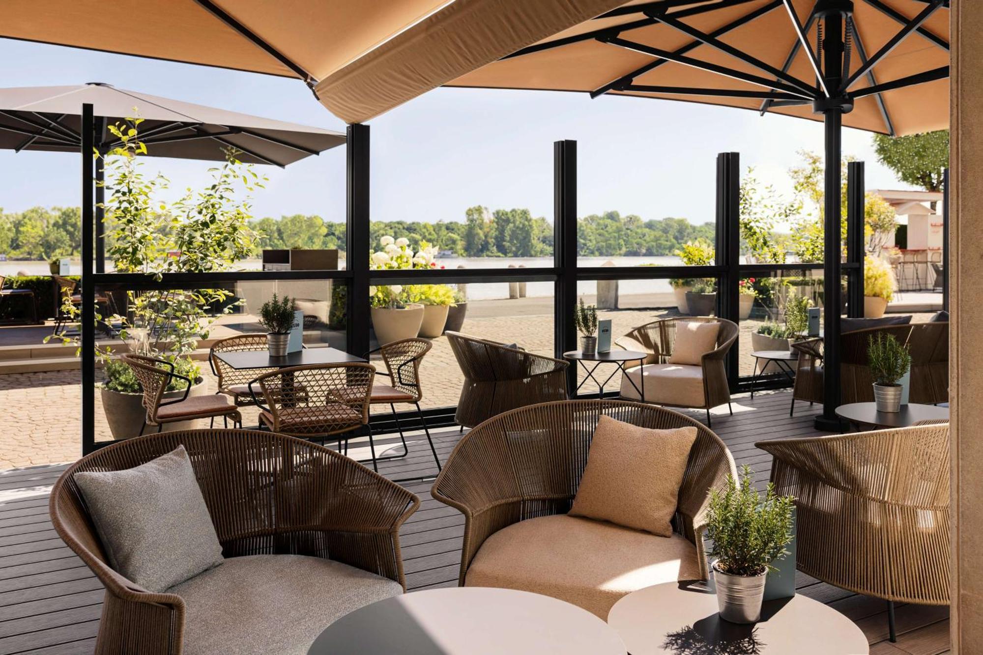 Hilton Waterfront Hotel Viena