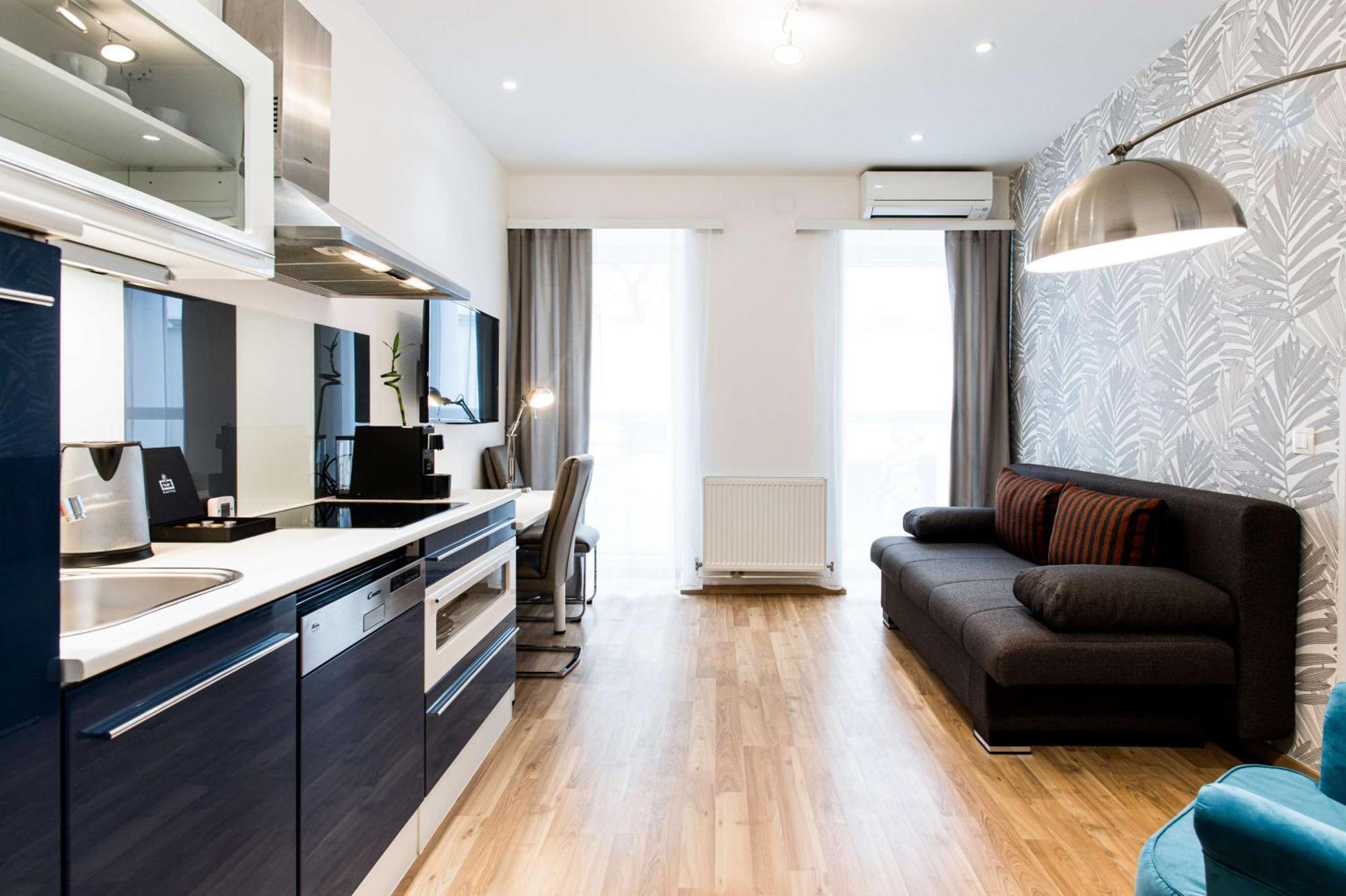 Western Celebrity Aparthotel 4*