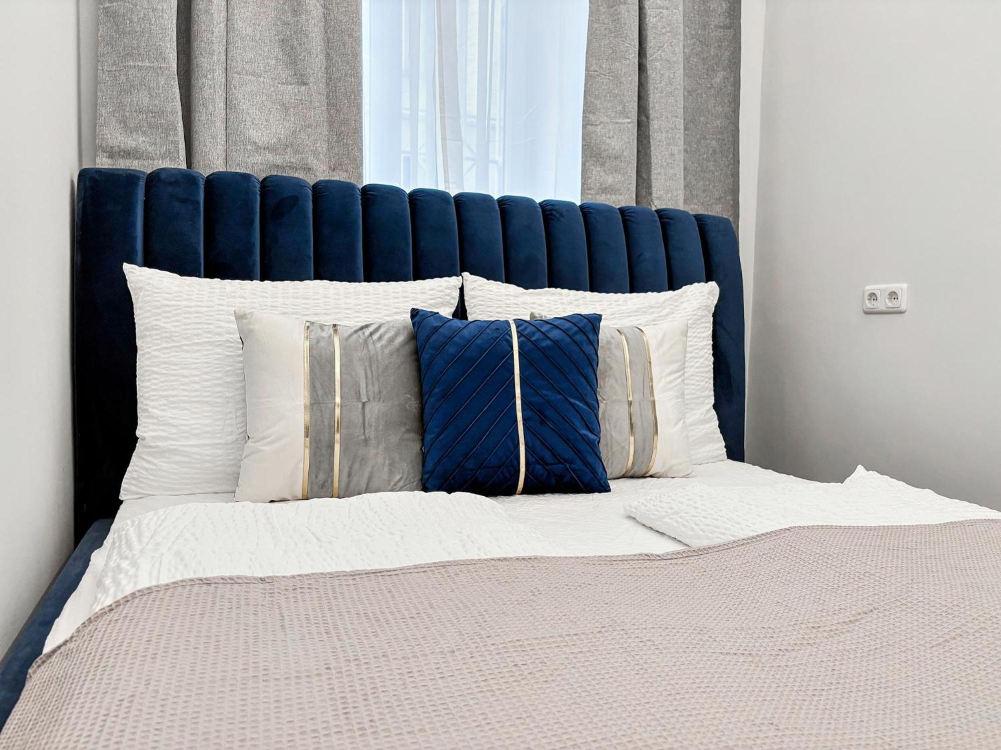 Apartment Close To Augarten I 5 Minutes To Metro, Bus And Train I Wifi I Very Vienna