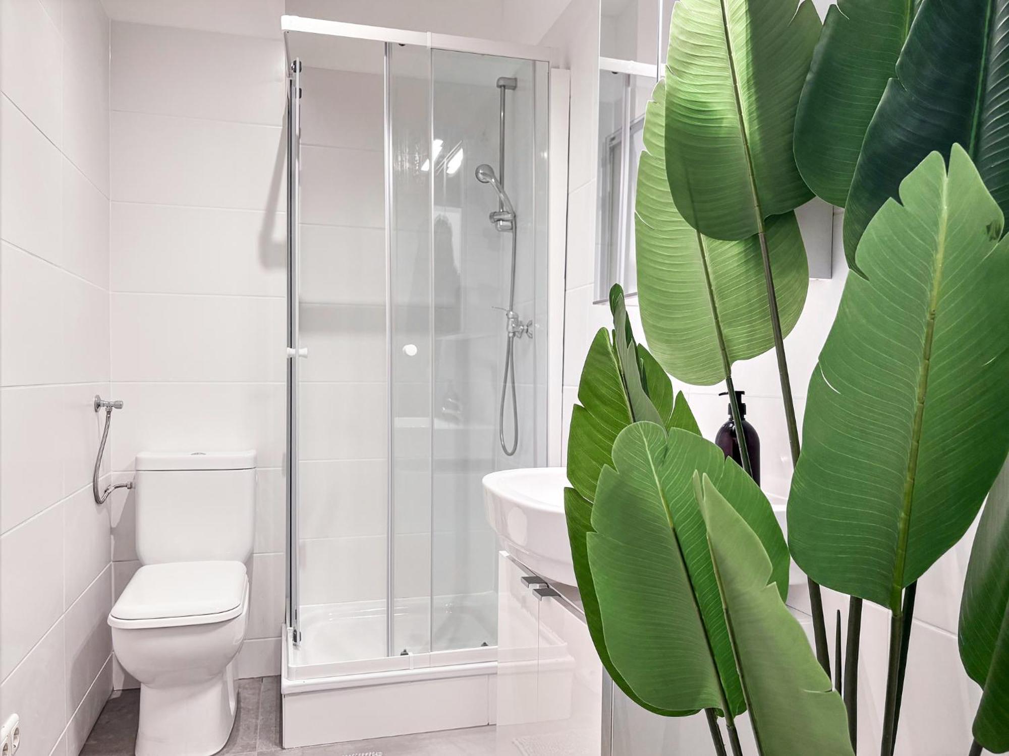Augarten Apartments I 5 Minutes To Metro, Bus And Train I Wifi I Very Central *