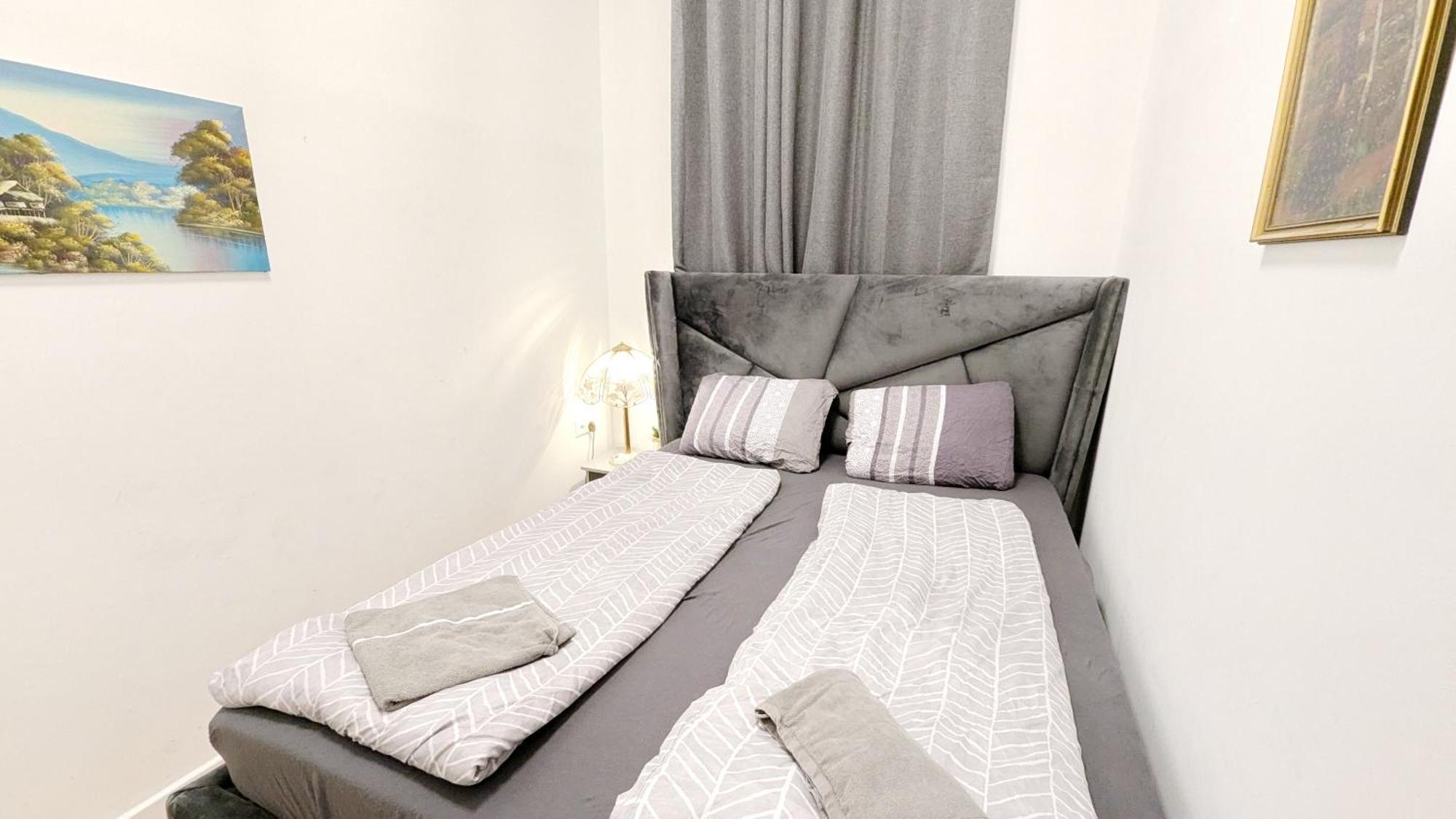 Comfortable In Lugner Area * Vienna