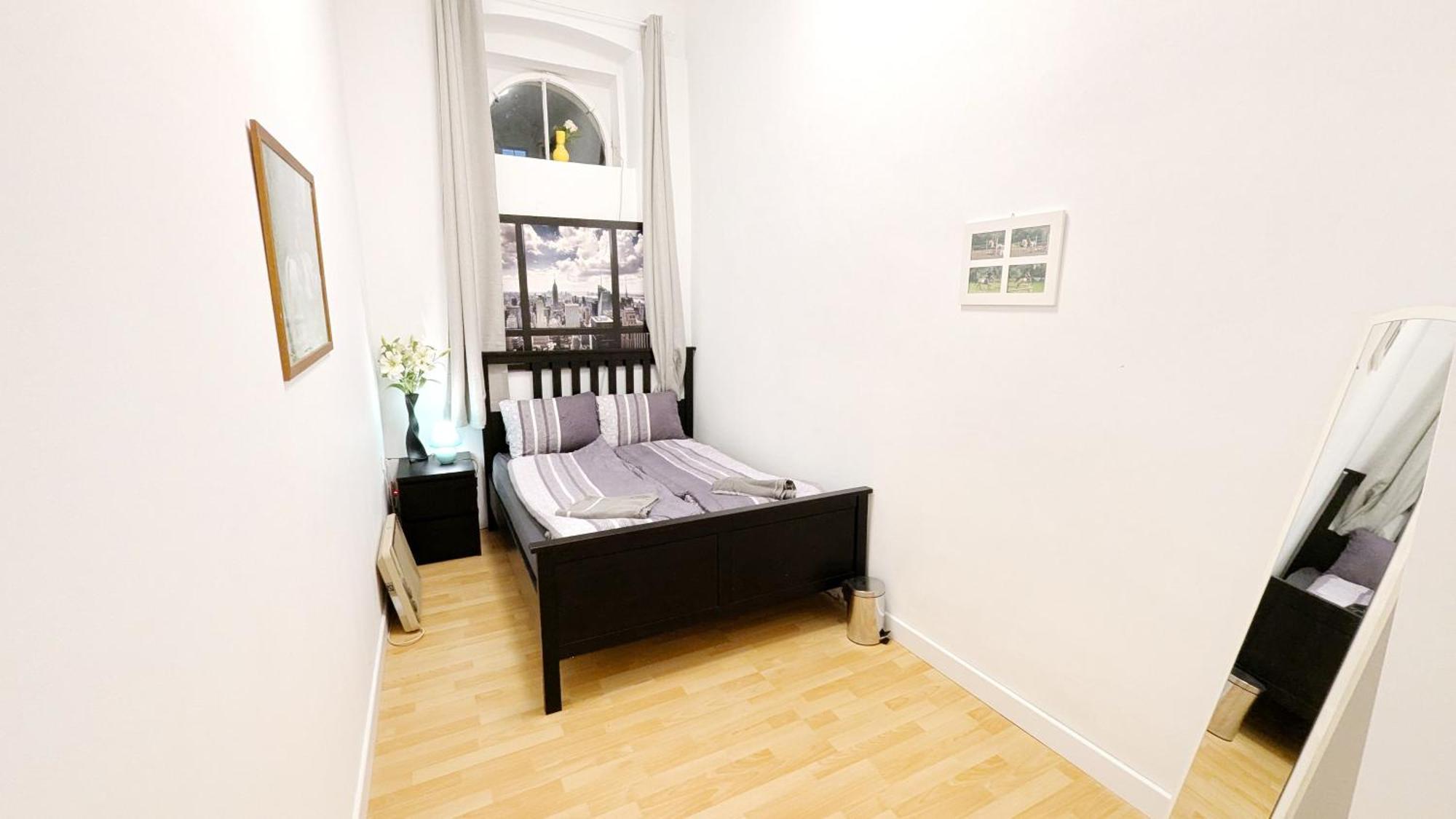 Comfortable In Lugner Area Homestay Vienna