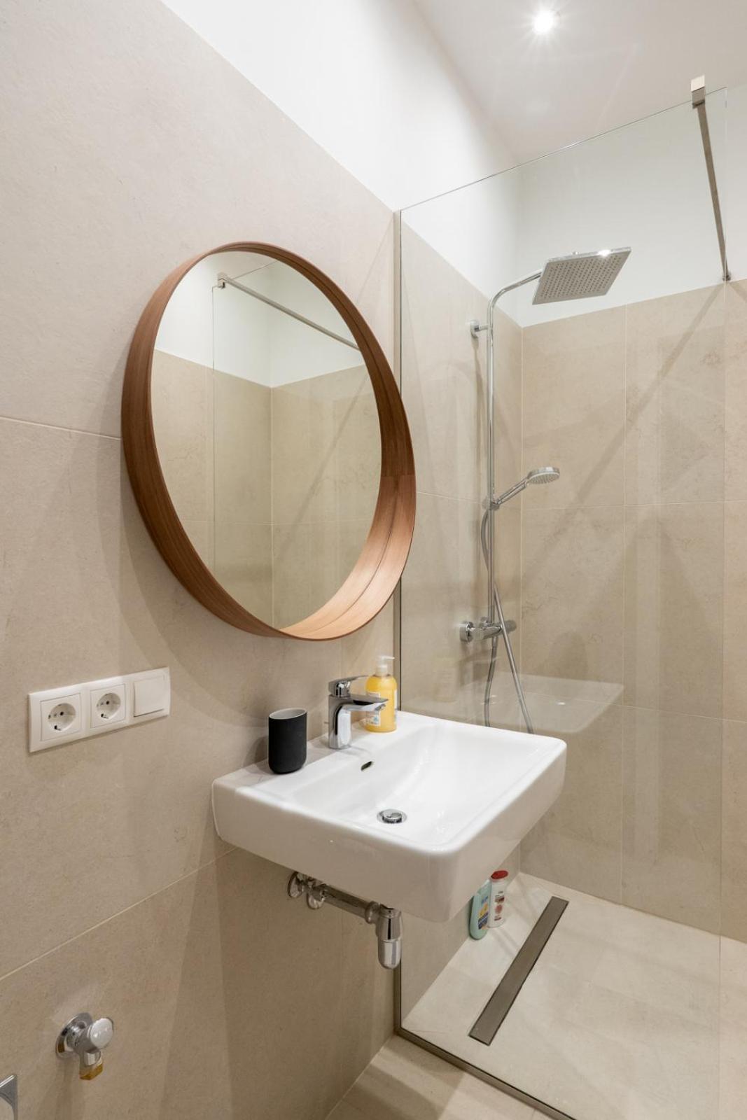 Premium With Balcony Apartment
