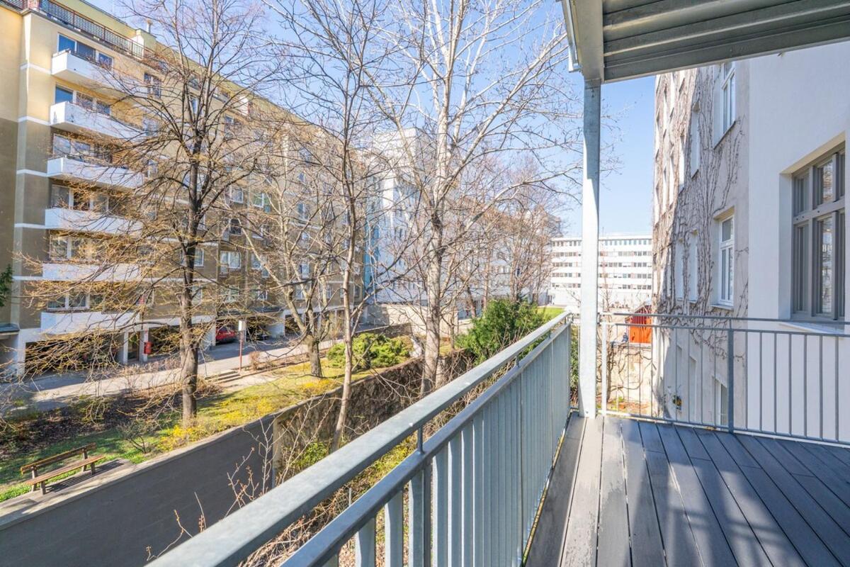 Apartment Premium With Balcony Vienna