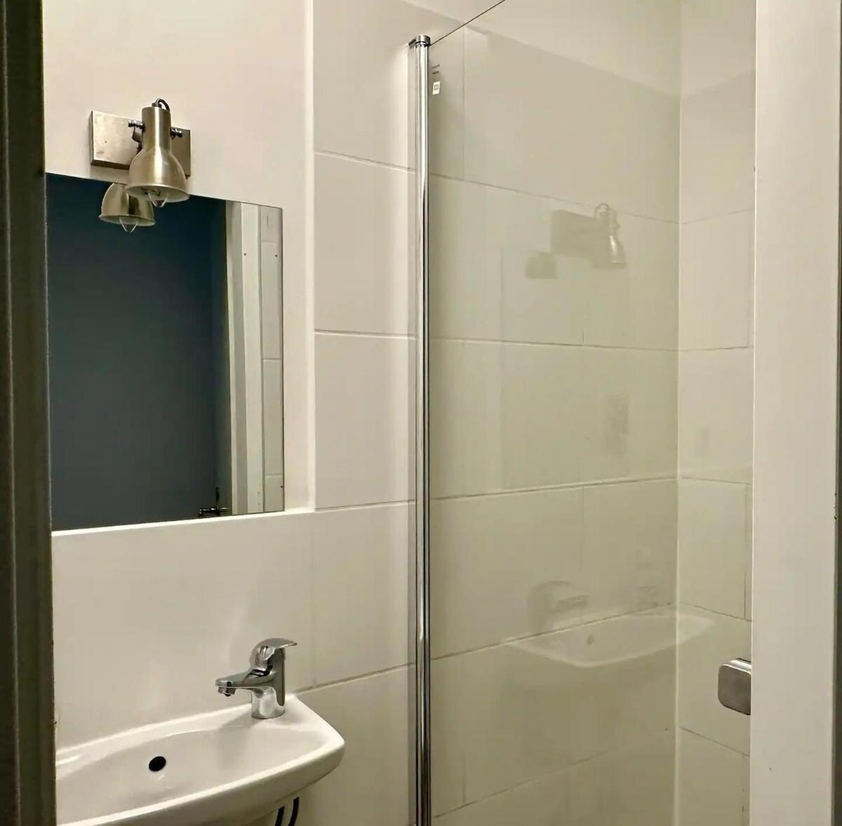 Appartamento Perfect Location, 2 Min To Main Station Vienna