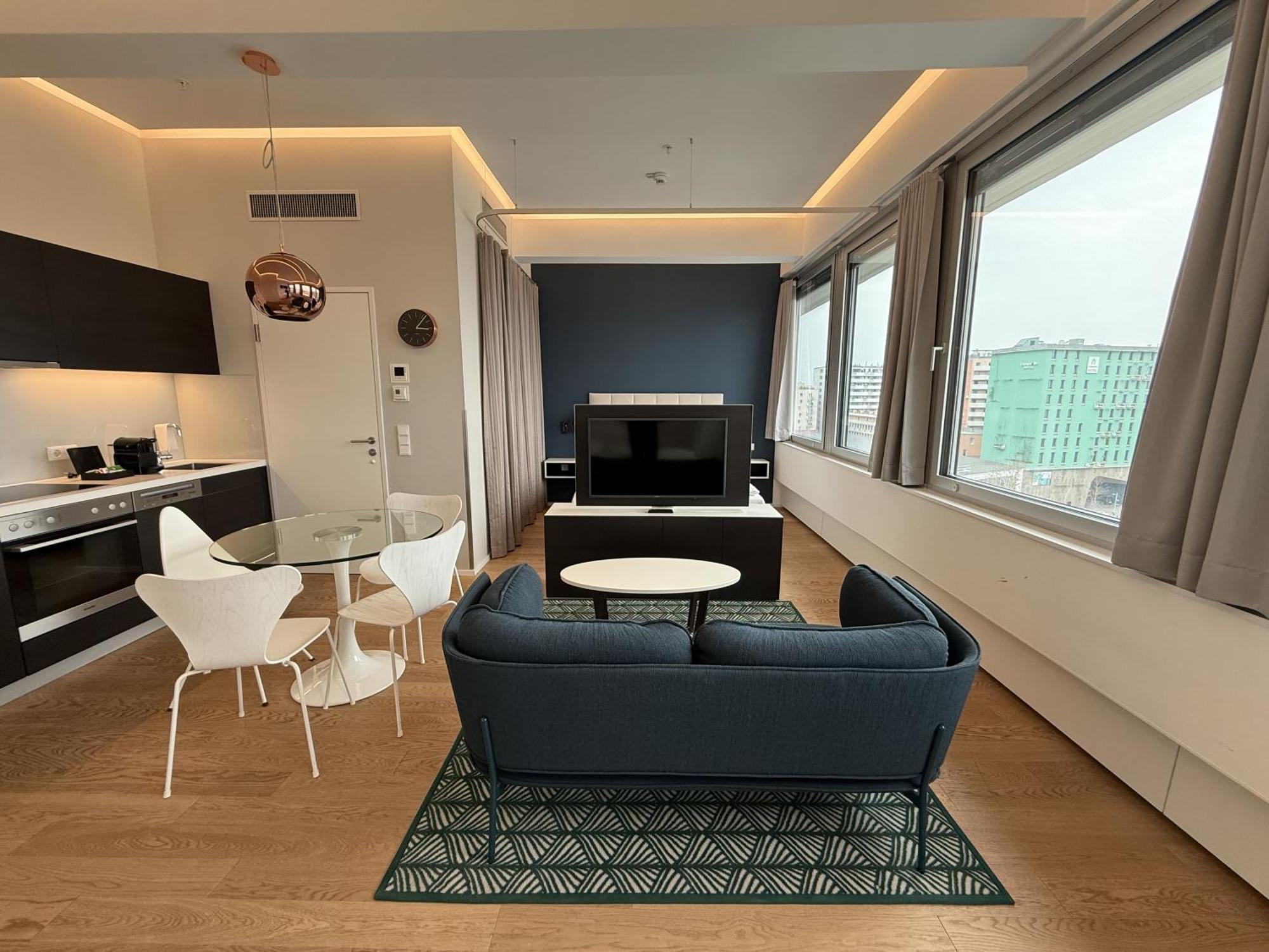 Penthouse-flair With Skyline-view Apartment Vienna