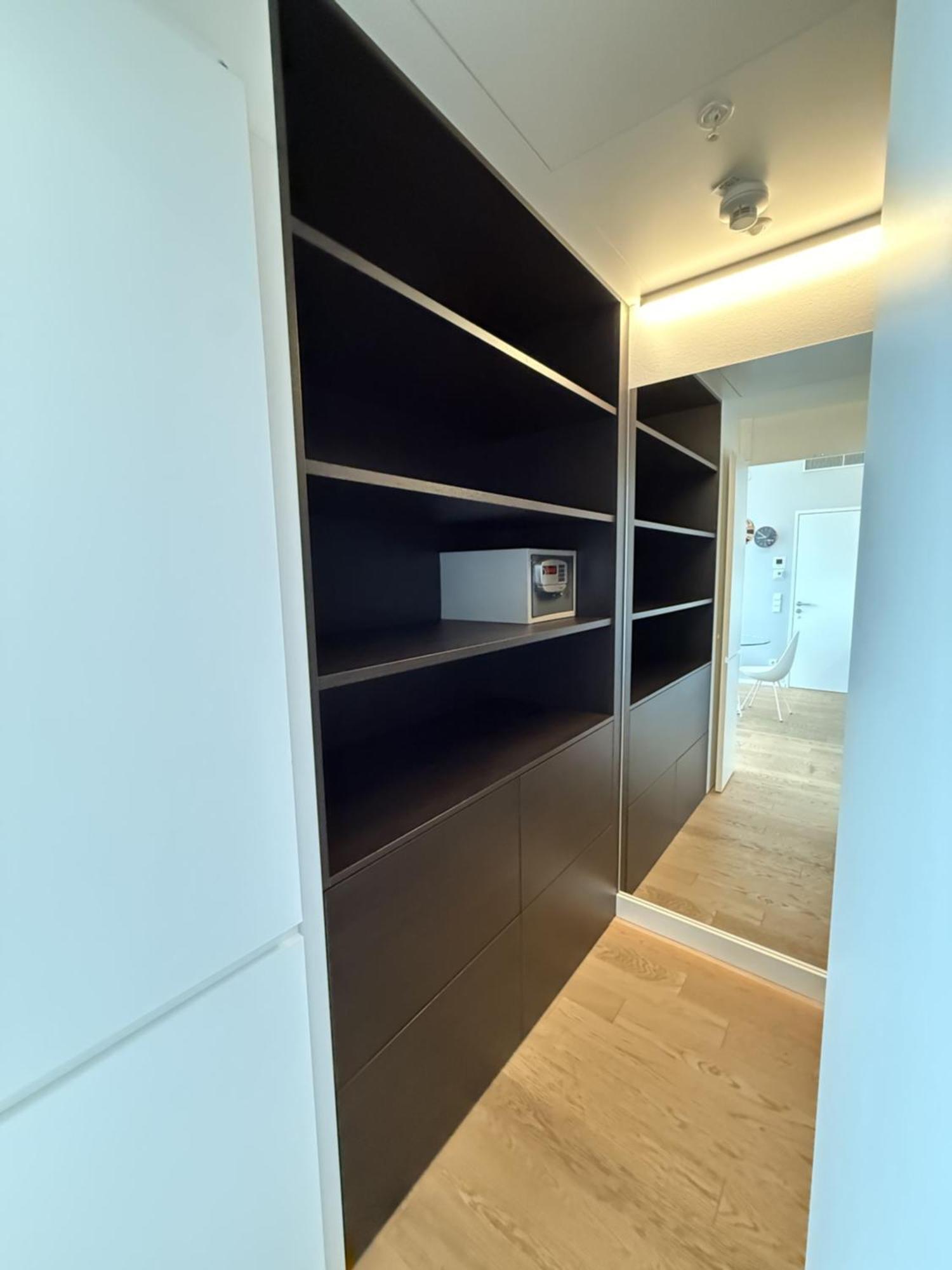 Apartment Penthouse-flair With Skyline-view