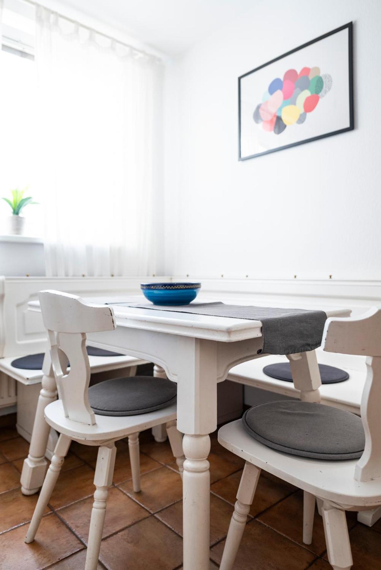 2 Bedroom In Neubau, 6 Min To Center *