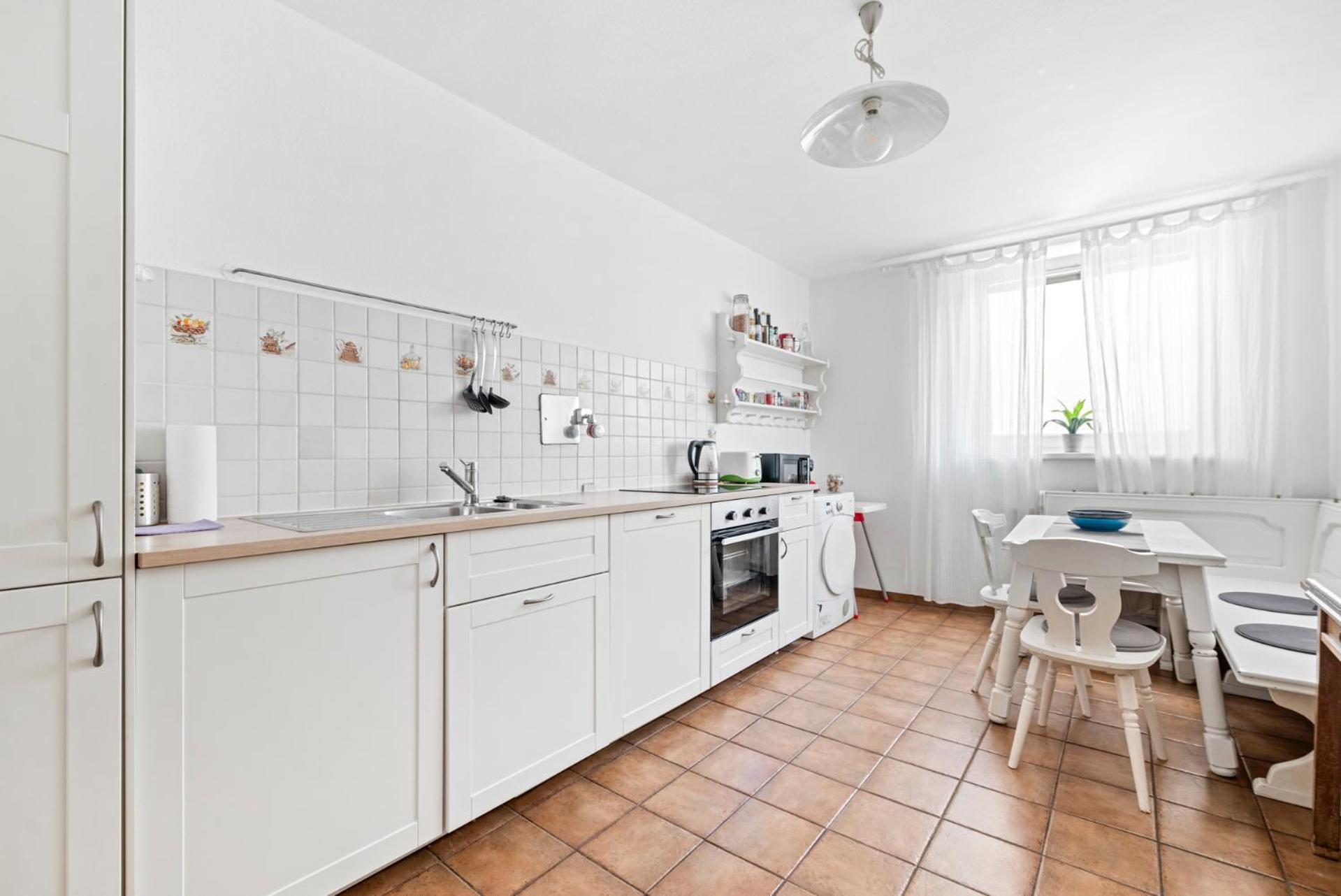 2 Bedroom In Neubau, 6 Min To Center * Vienna