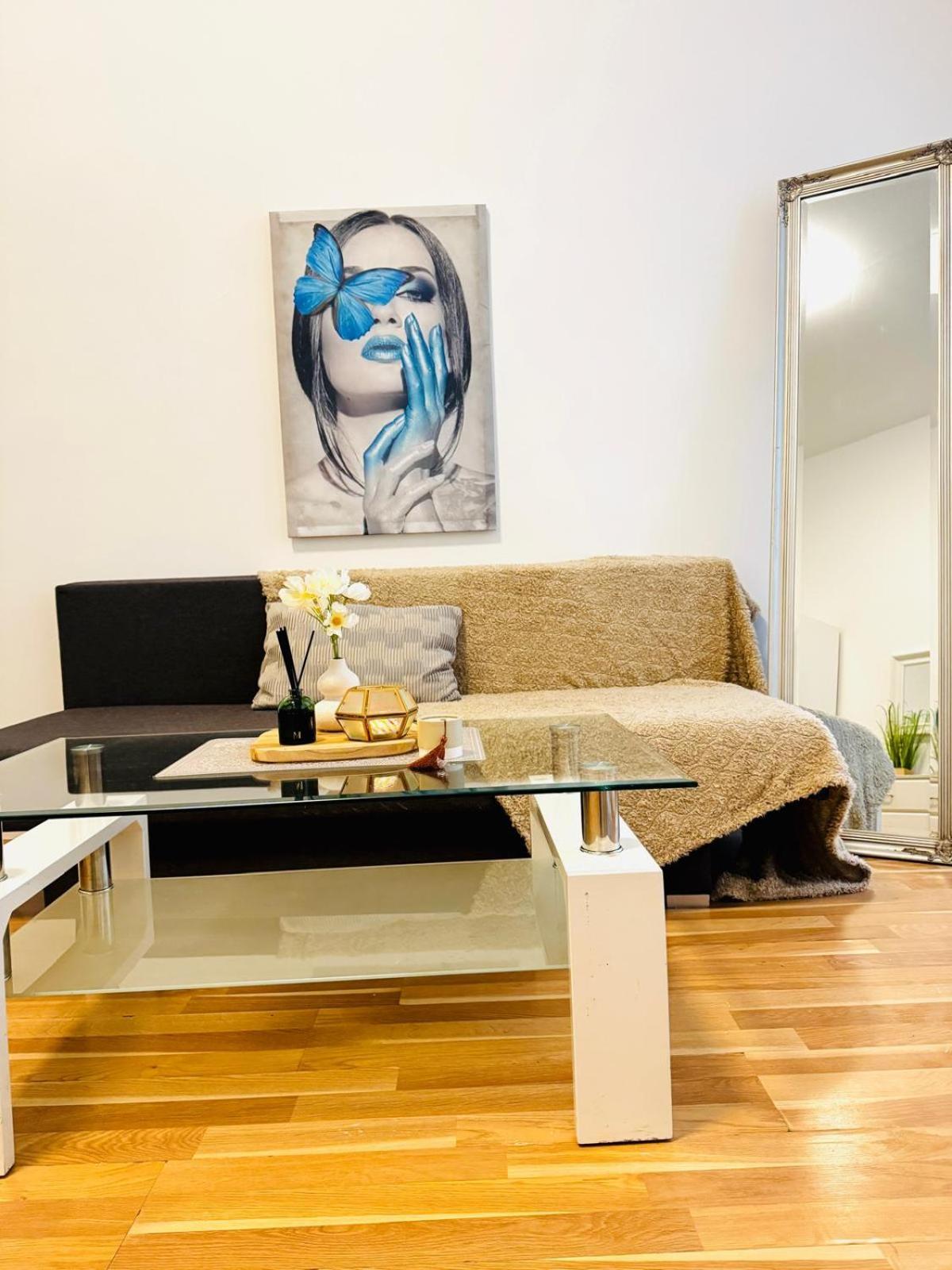 Comfortable Apt, 15 Minutes To Rathausplatz Apartment Vienna