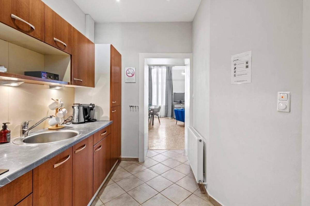 Apartment Neben Augarten I 5 Min To Metro I 10 Min To Vienna