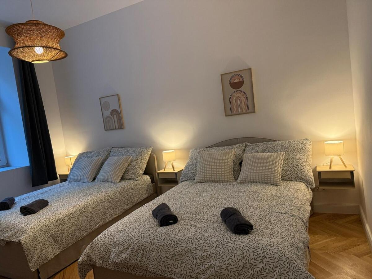 Apartment Renovated With Balcony Vienna