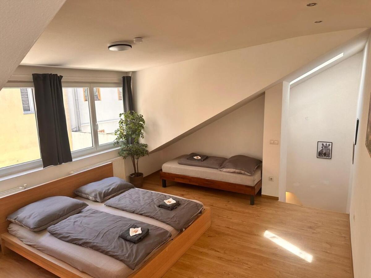 Full Premium - 2 Bedrooms For 5 People - Near Metro Holiday home Vienna