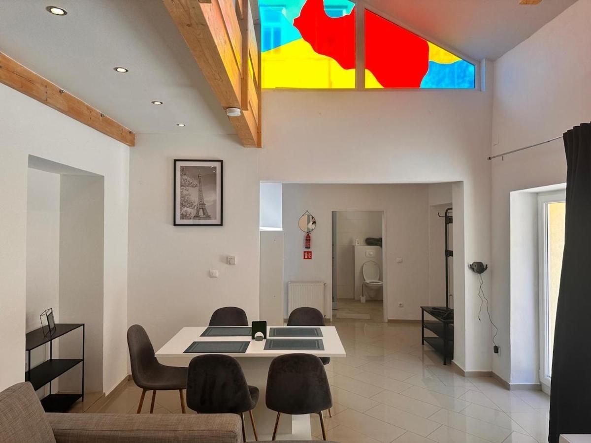 Holiday home Full Premium - 2 Bedrooms For 5 People - Near Metro *