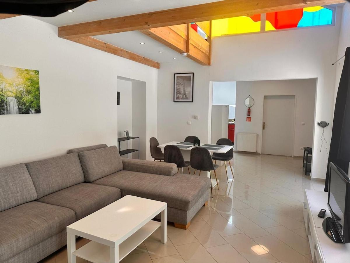 Holiday home Full Premium - 2 Bedrooms For 5 People - Near Metro