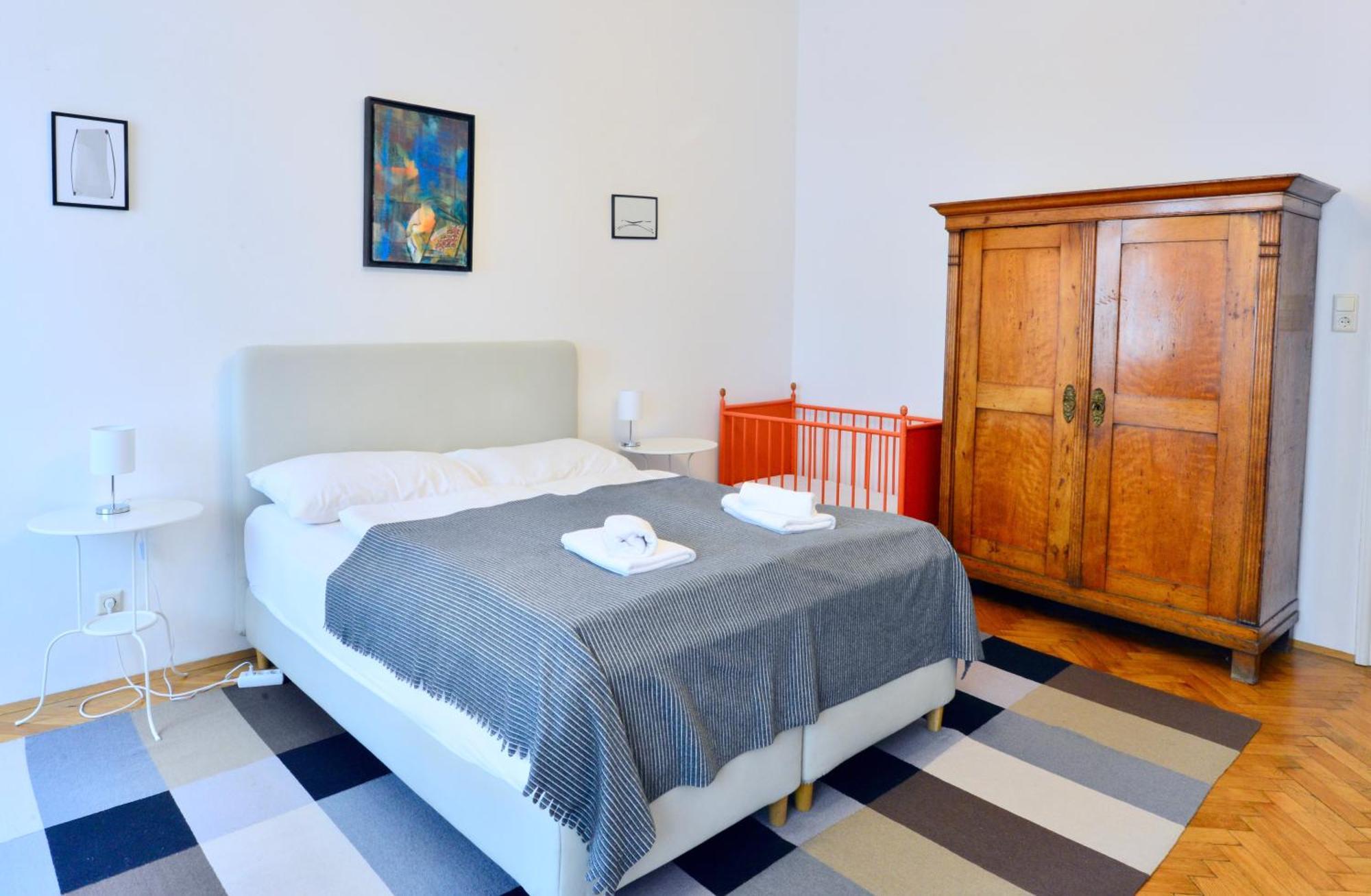Apartment Flat - 1 Free Parking Space At The Metro *