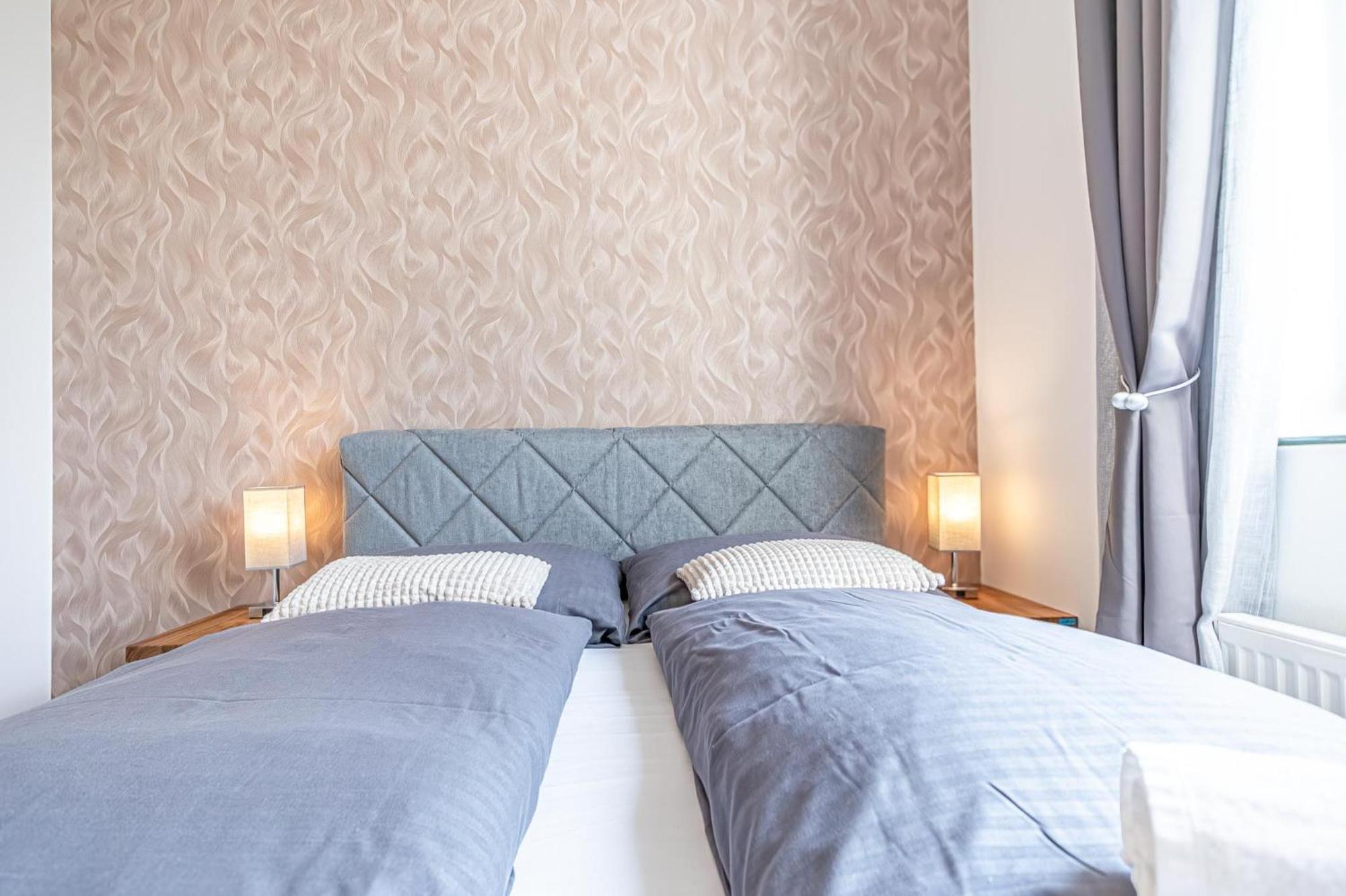 Sweet 2br & 1lr Apartment, Around Donaustadt Vienna